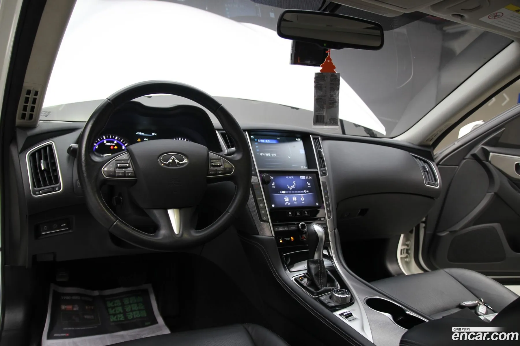 Infiniti Q50 2015 — 8