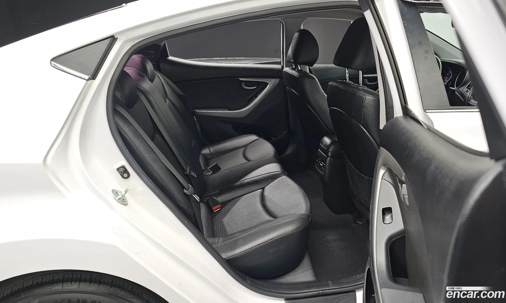 Hyundai Elantra 2014 — 4