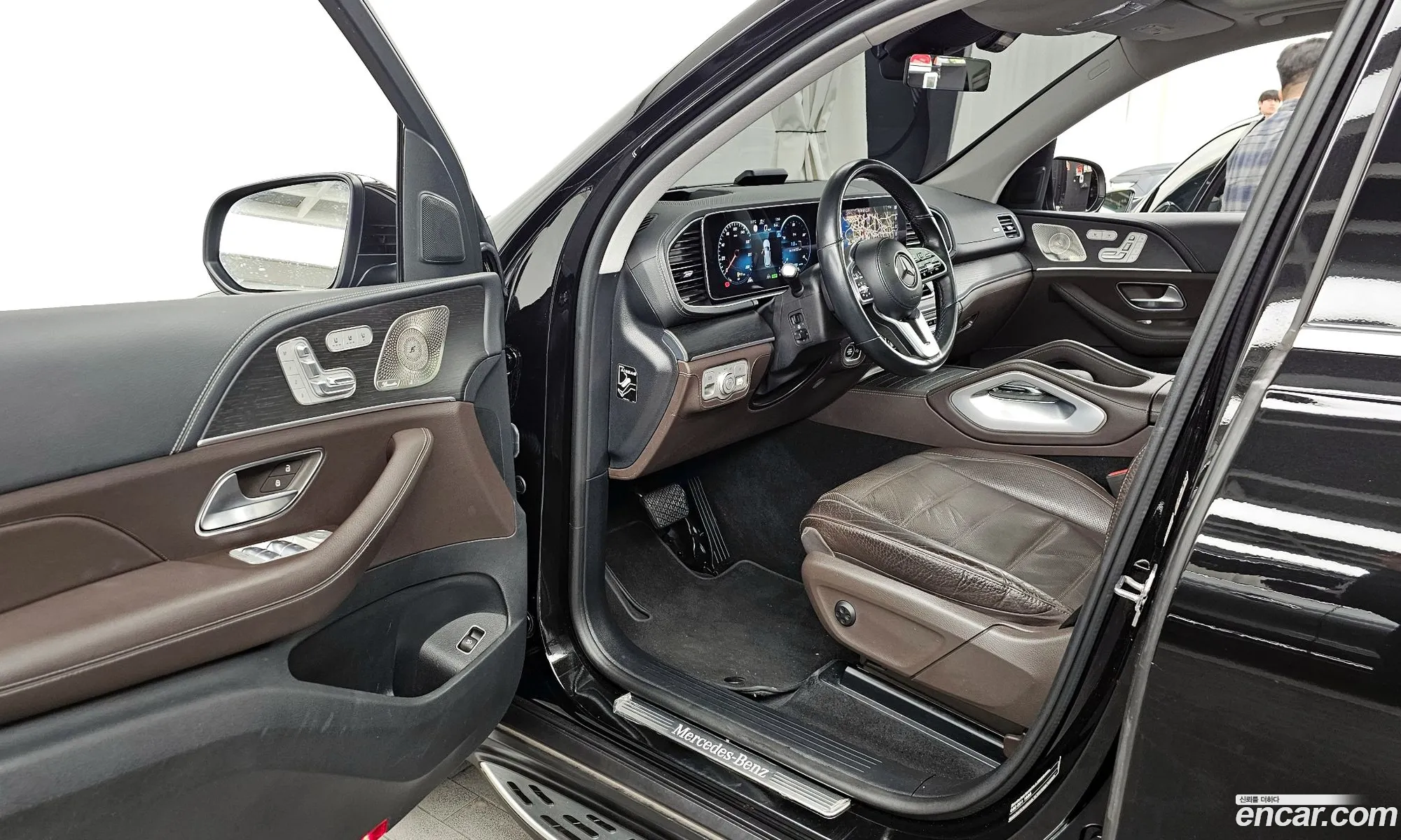 Mercedes-Benz GLE-Class W167 2023 — 15