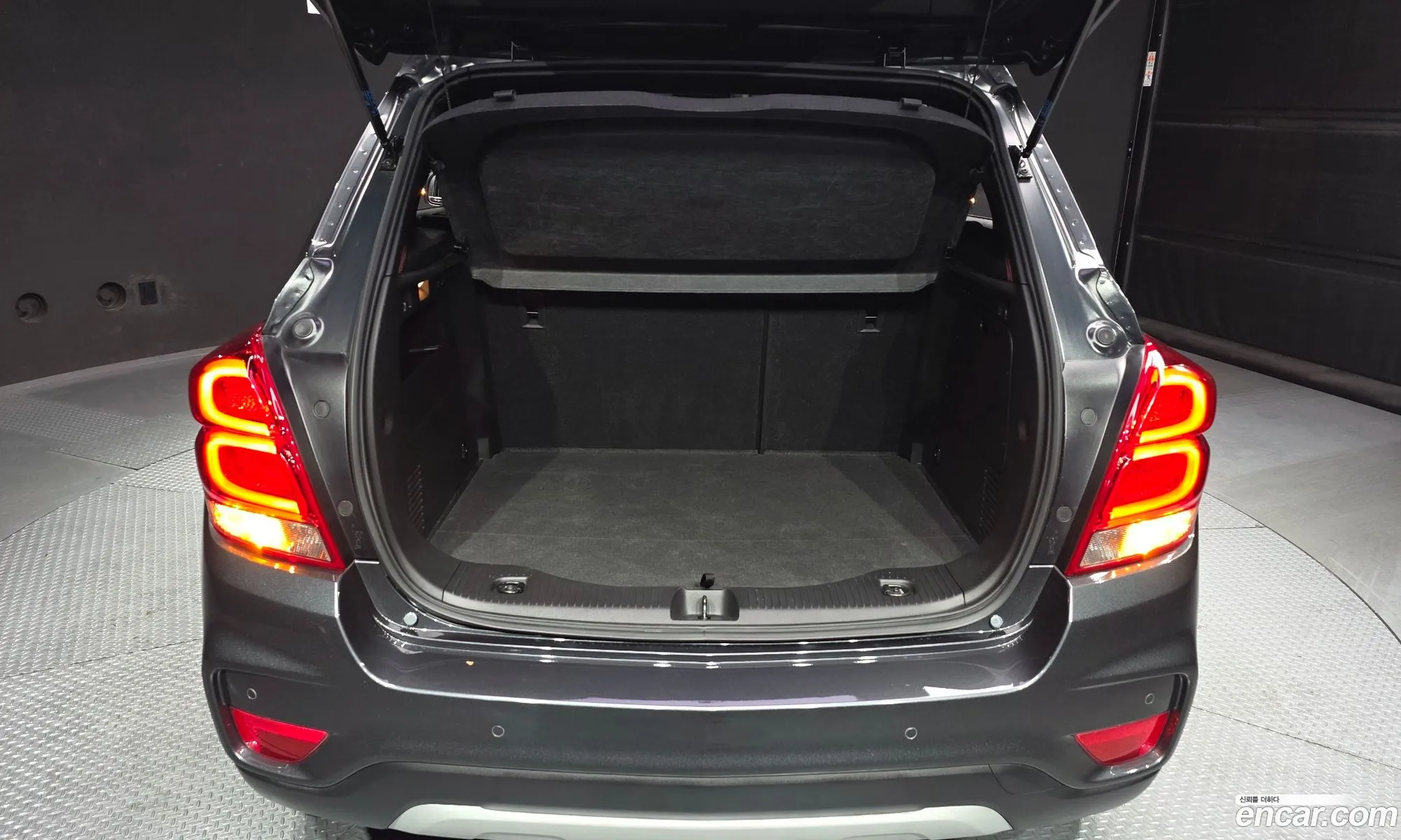 Chevrolet (GM Daewoo) Trax 2016 — 17