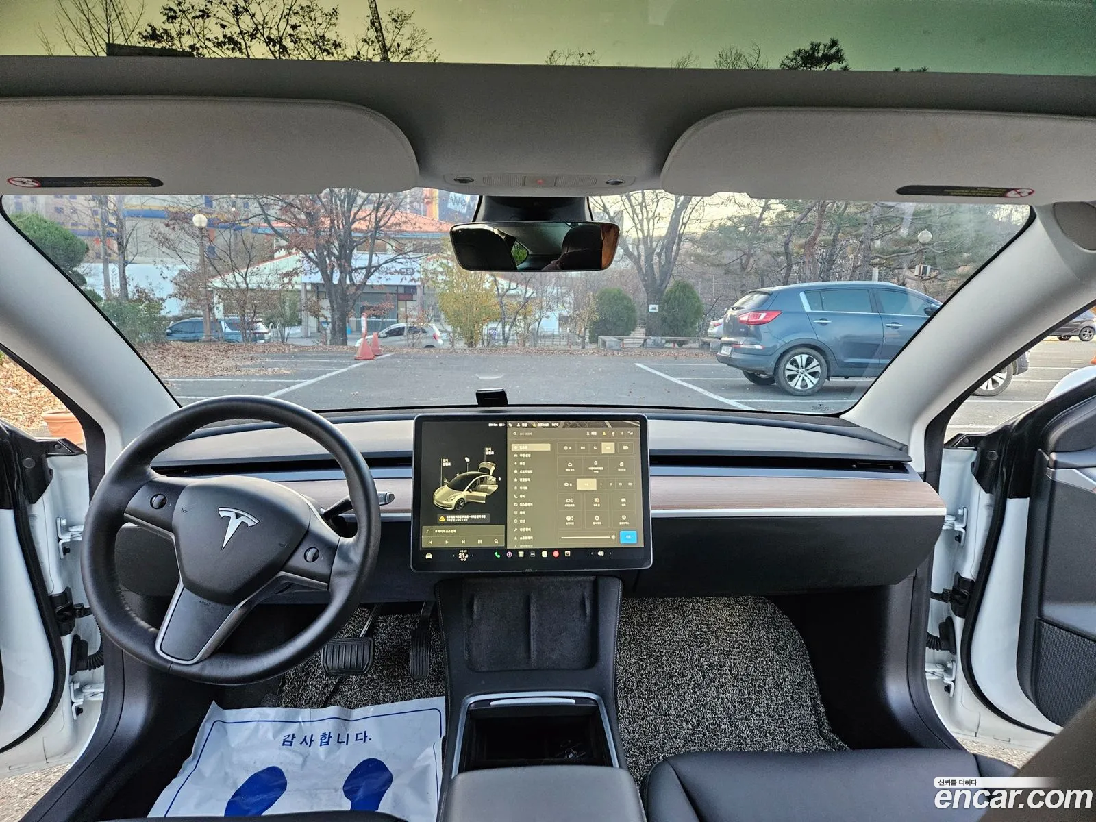 Tesla Model 3 2021 — 3