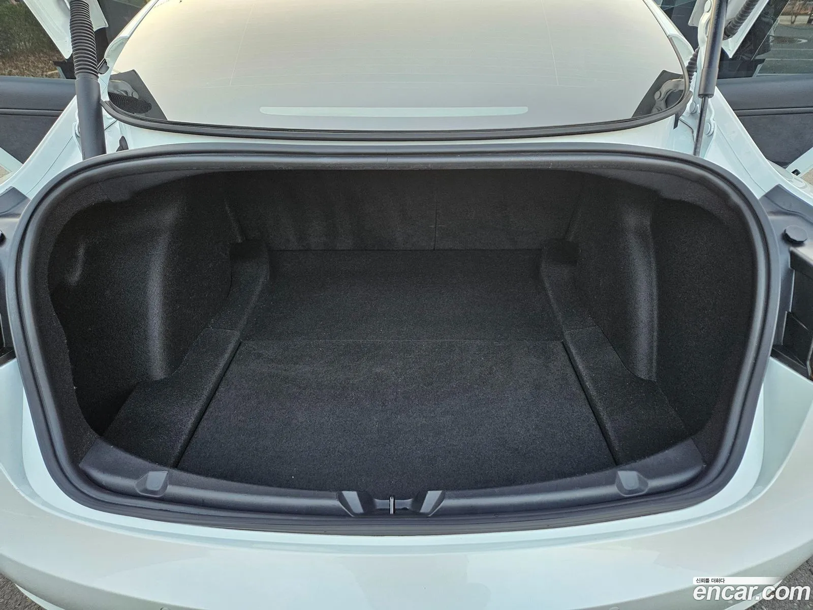 Tesla Model 3 2021 — 9