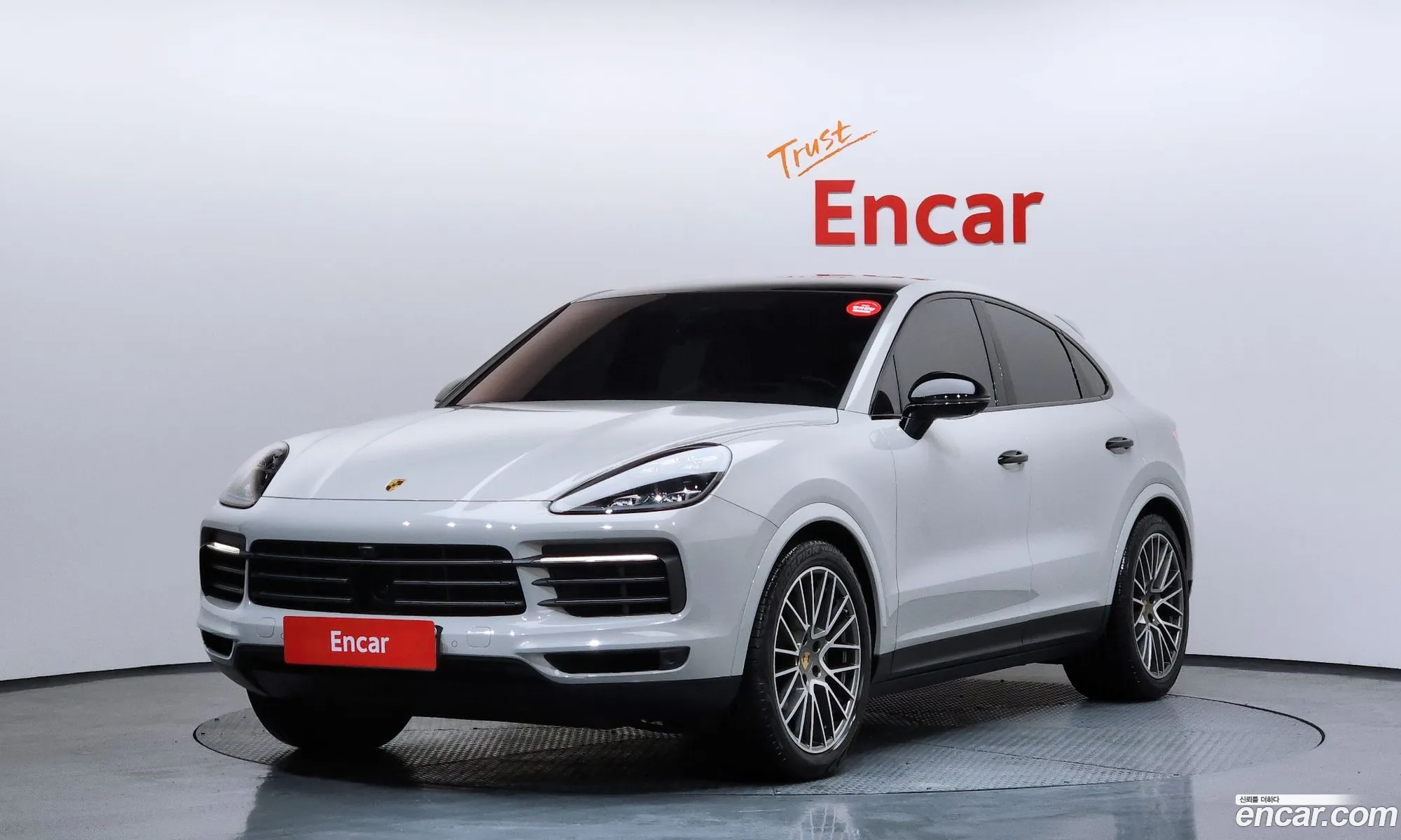Porsche Cayenne 2022 — 2