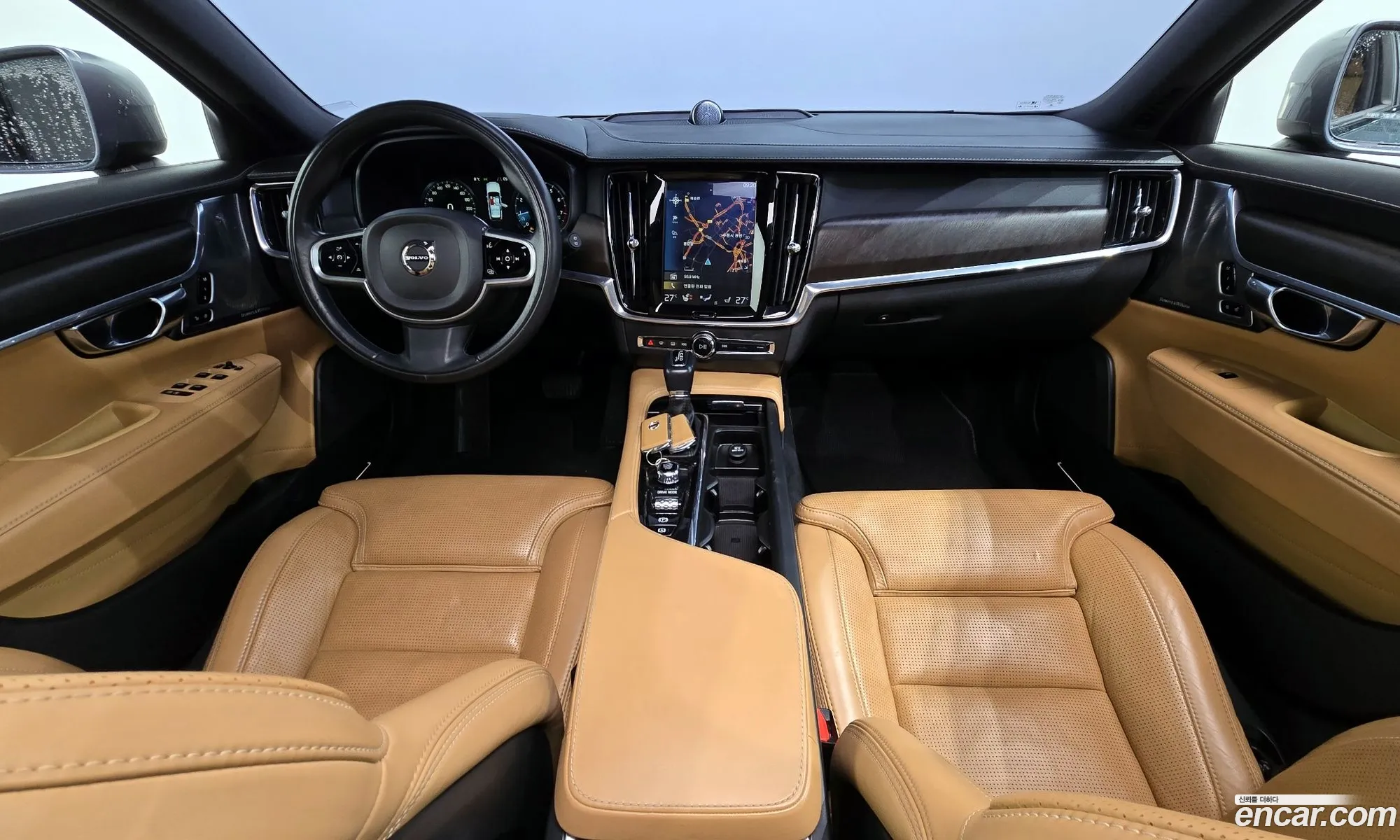 Volvo V90 Cross Country 2018 — 12