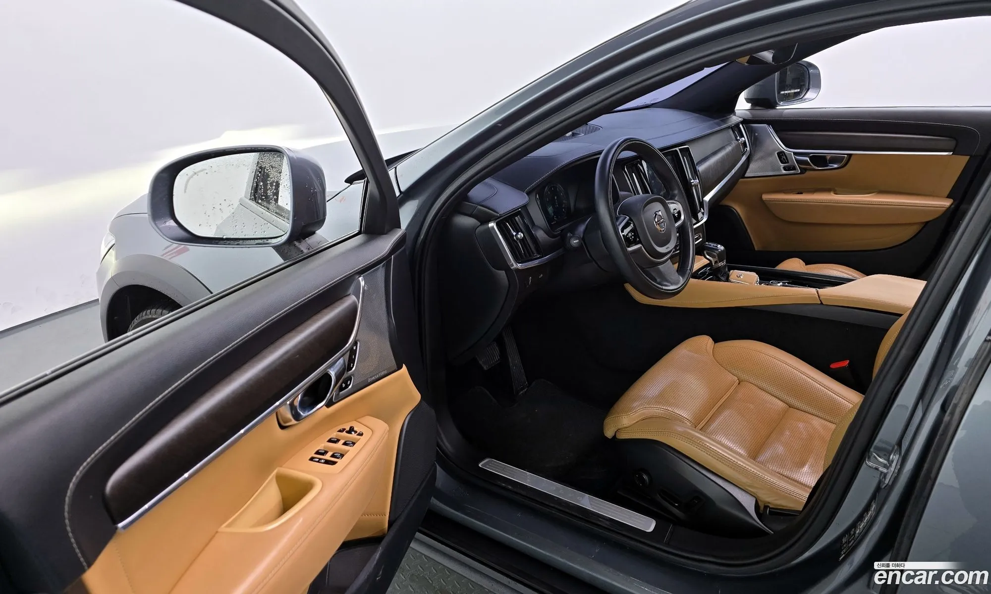 Volvo V90 Cross Country 2018 — 15