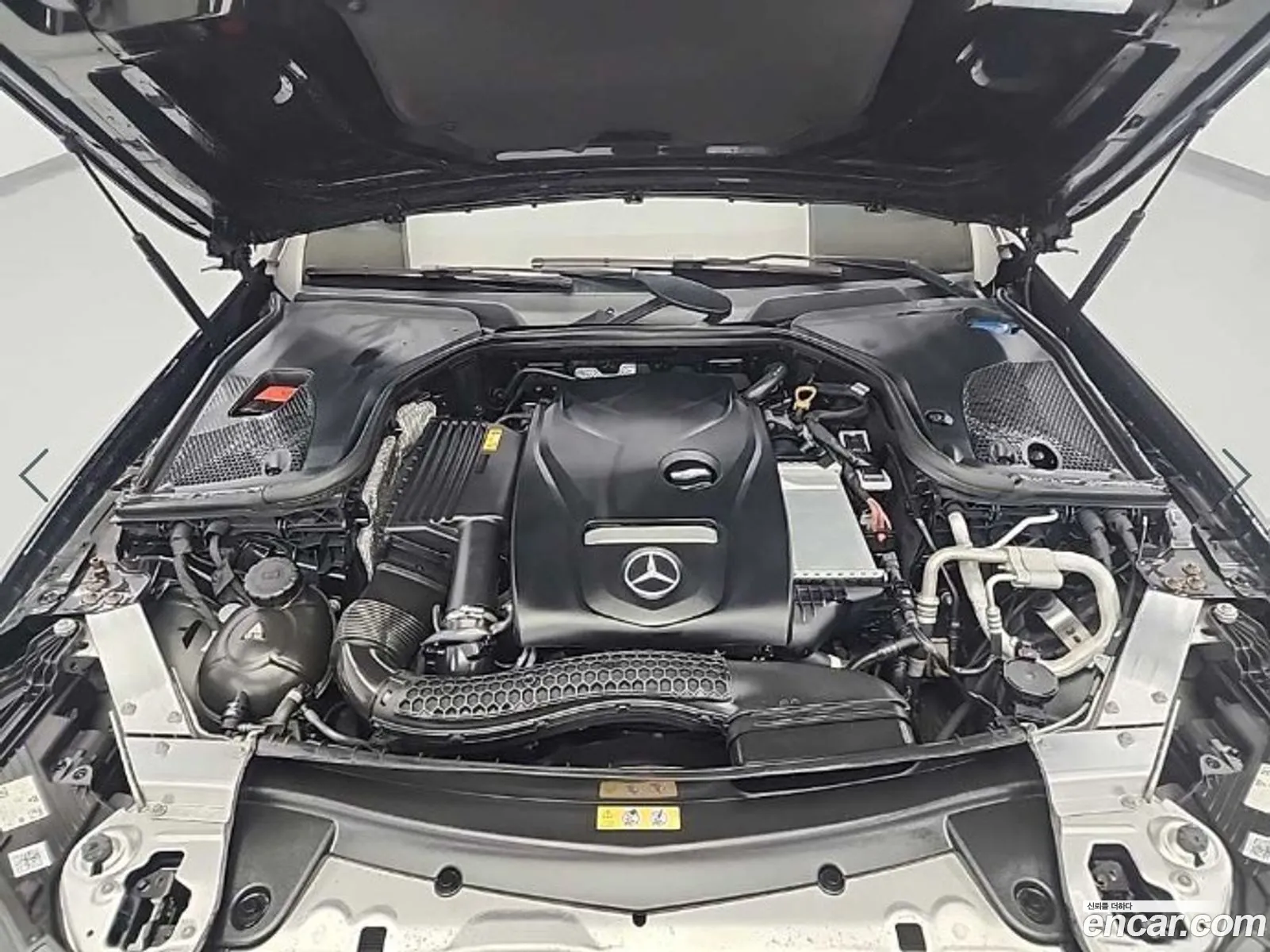 Mercedes-Benz E-Class W213 2022 — 10