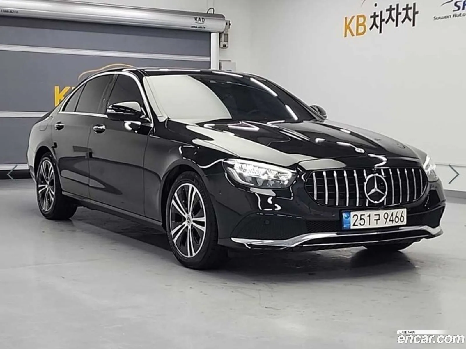 Mercedes-Benz E-Class W213 2022 — 16