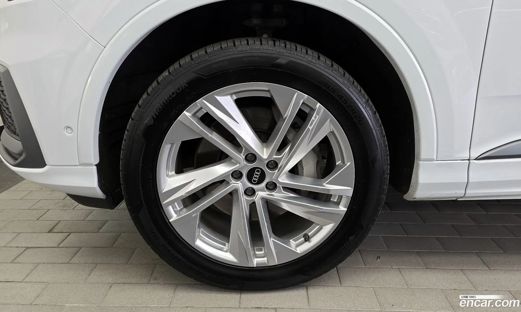 Audi Q7 2022 WAUZZZ4M4ND014477 — 17