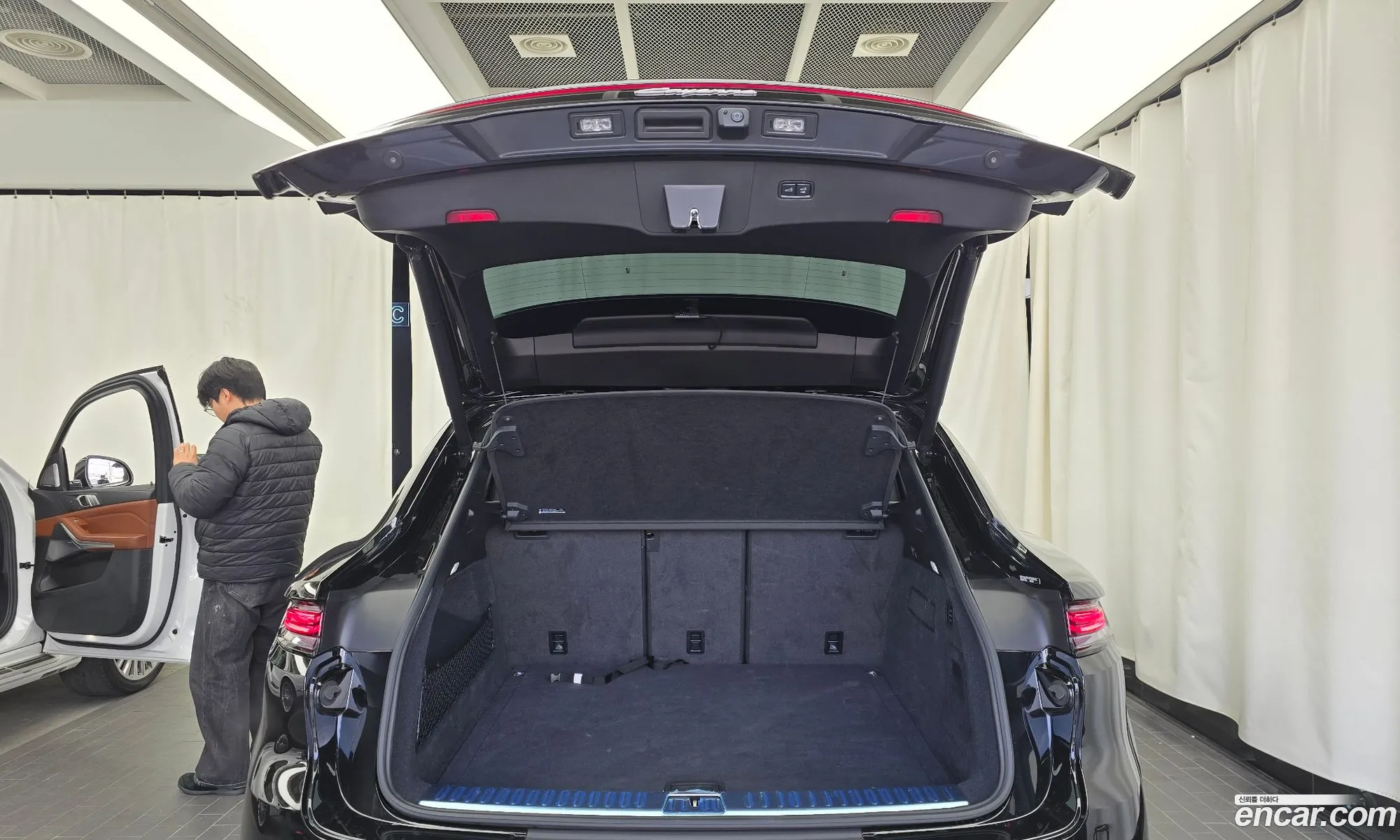 Porsche Cayenne 2023 WP1BA29Y7RDA58475 — 19