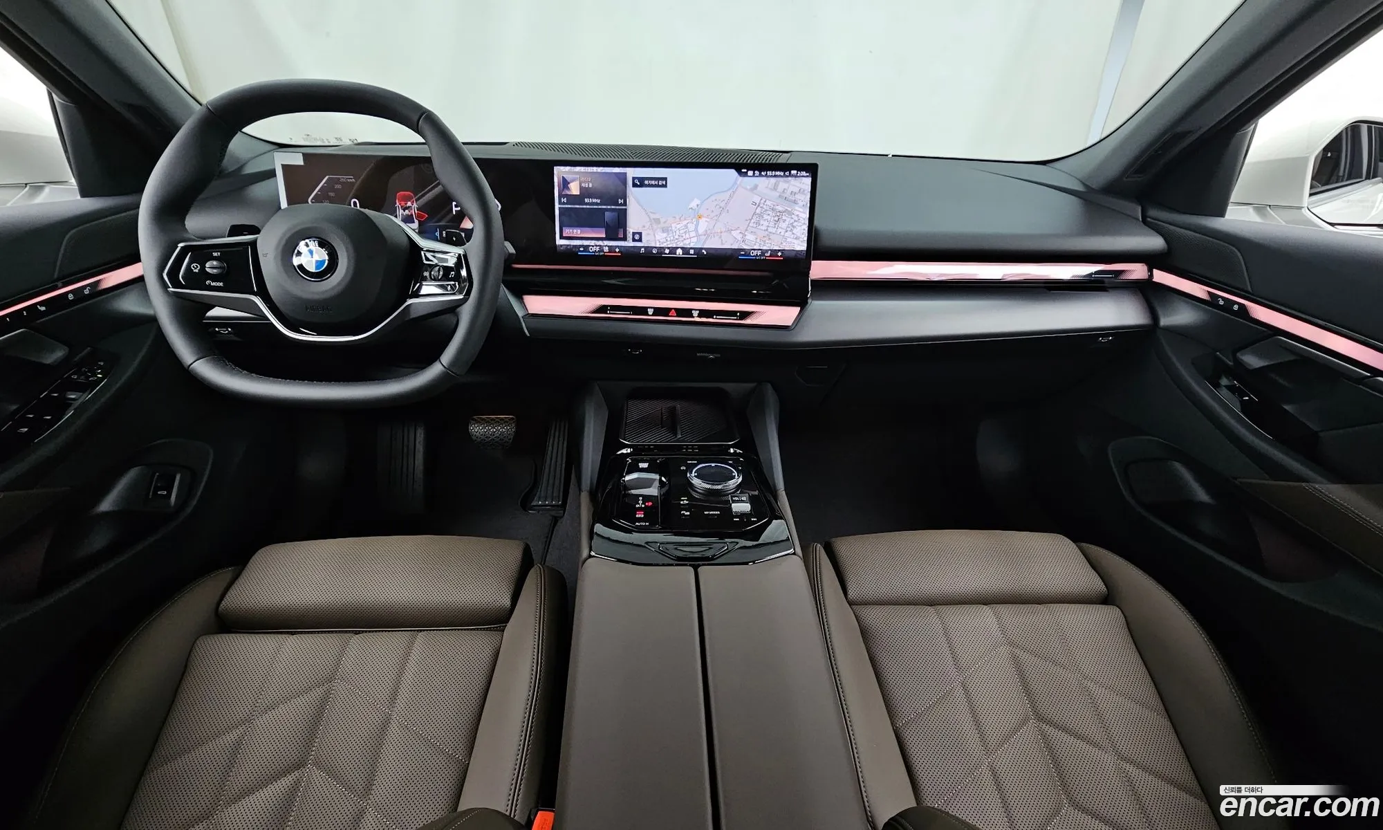 BMW 5 Series 2025 WBA21FJ00TCW10892 — 15