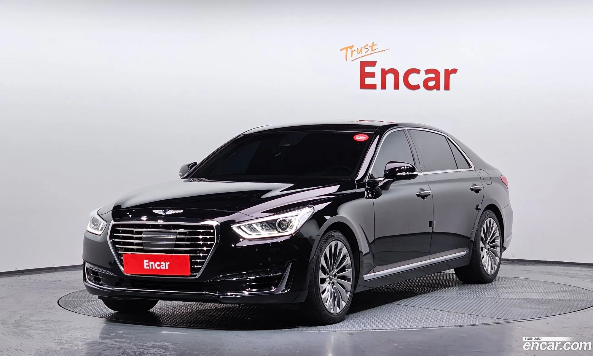 Genesis EQ900 2016 — 6