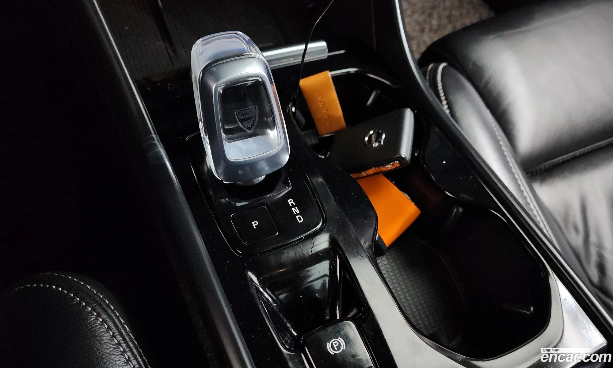 Volvo XC40 2023 — 2