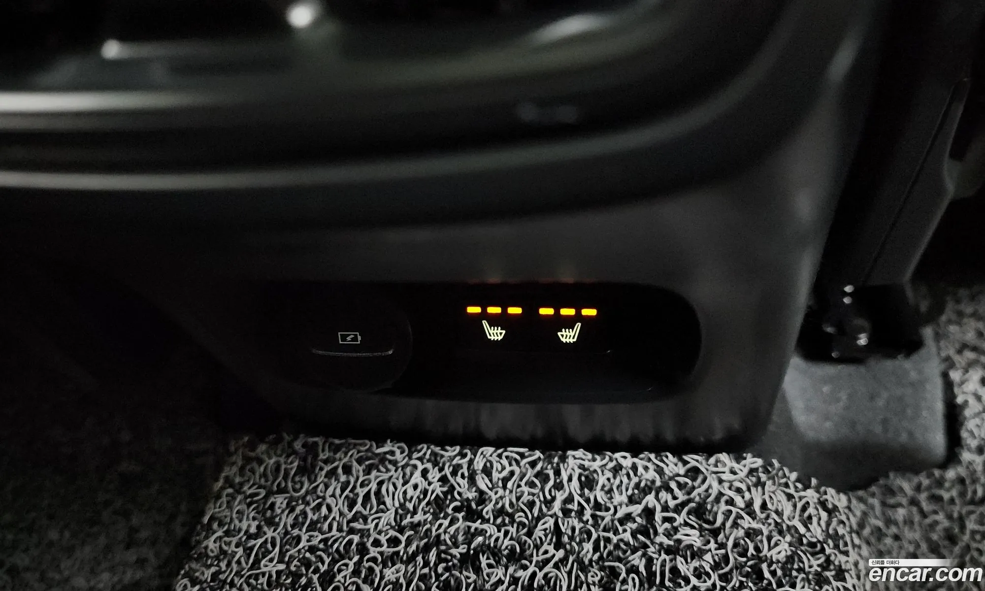 Volvo XC40 2023 — 14