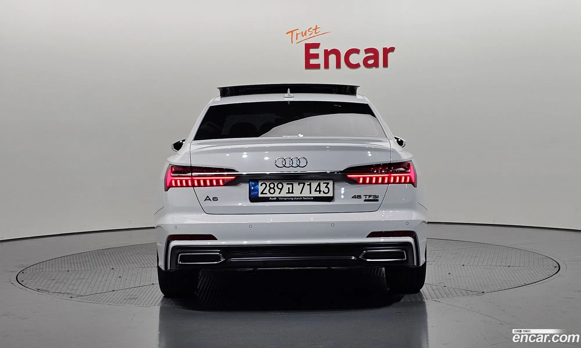 Audi A6 2021 WAUZZZF2XMN048055 — 3