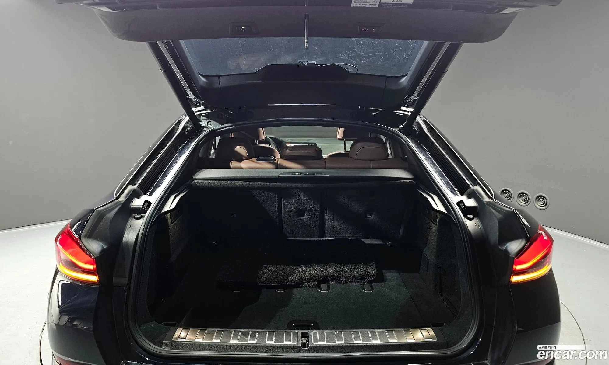 BMW X6 2023 WBACY6105P9R97359 — 14