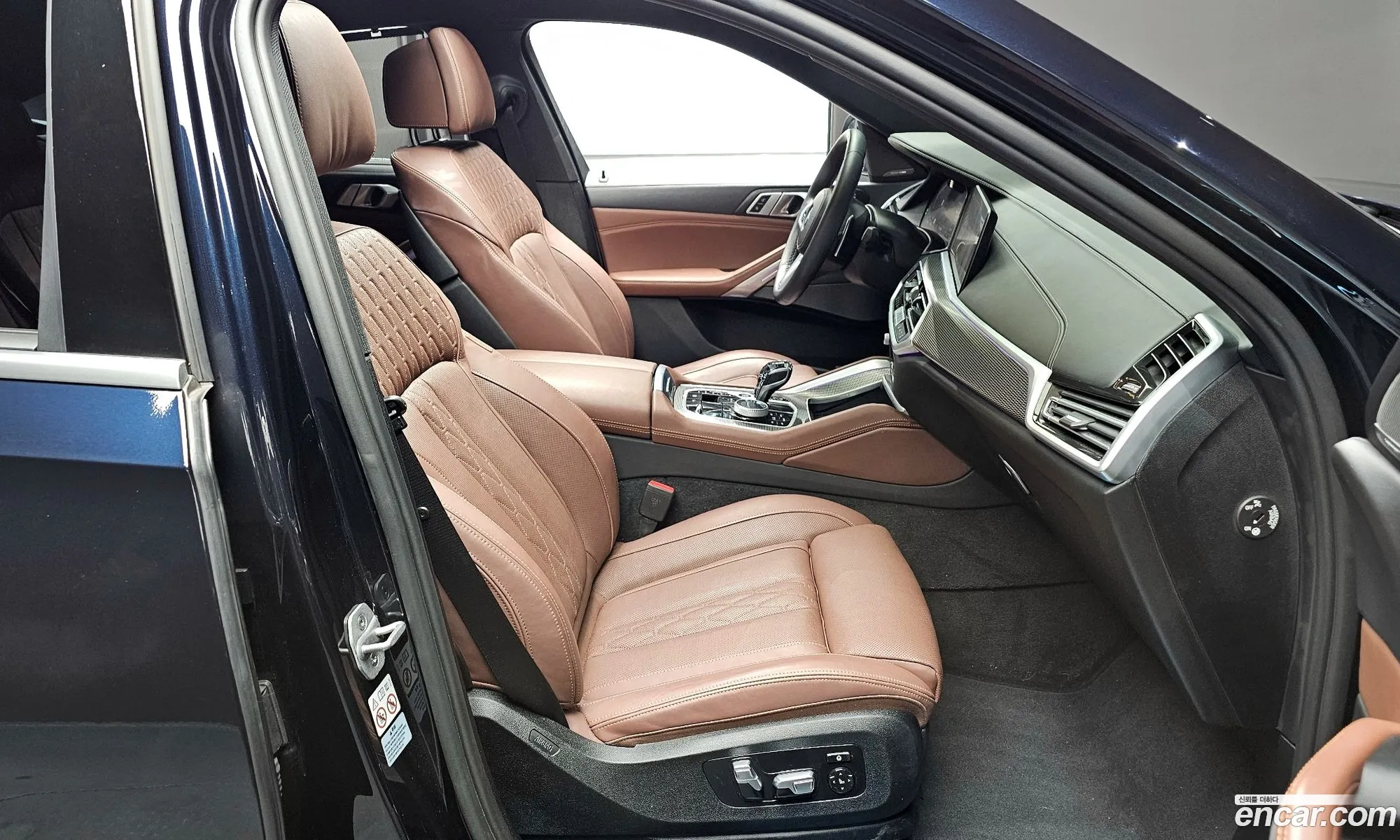 BMW X6 2023 WBACY6105P9R97359 — 19