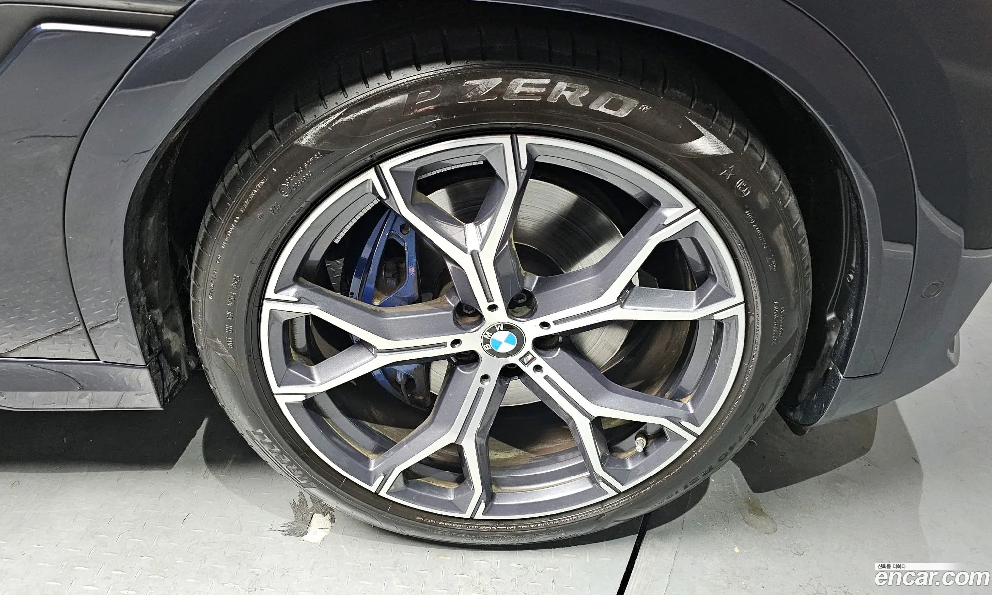BMW X6 2023 WBACY6105P9R97359 — 3