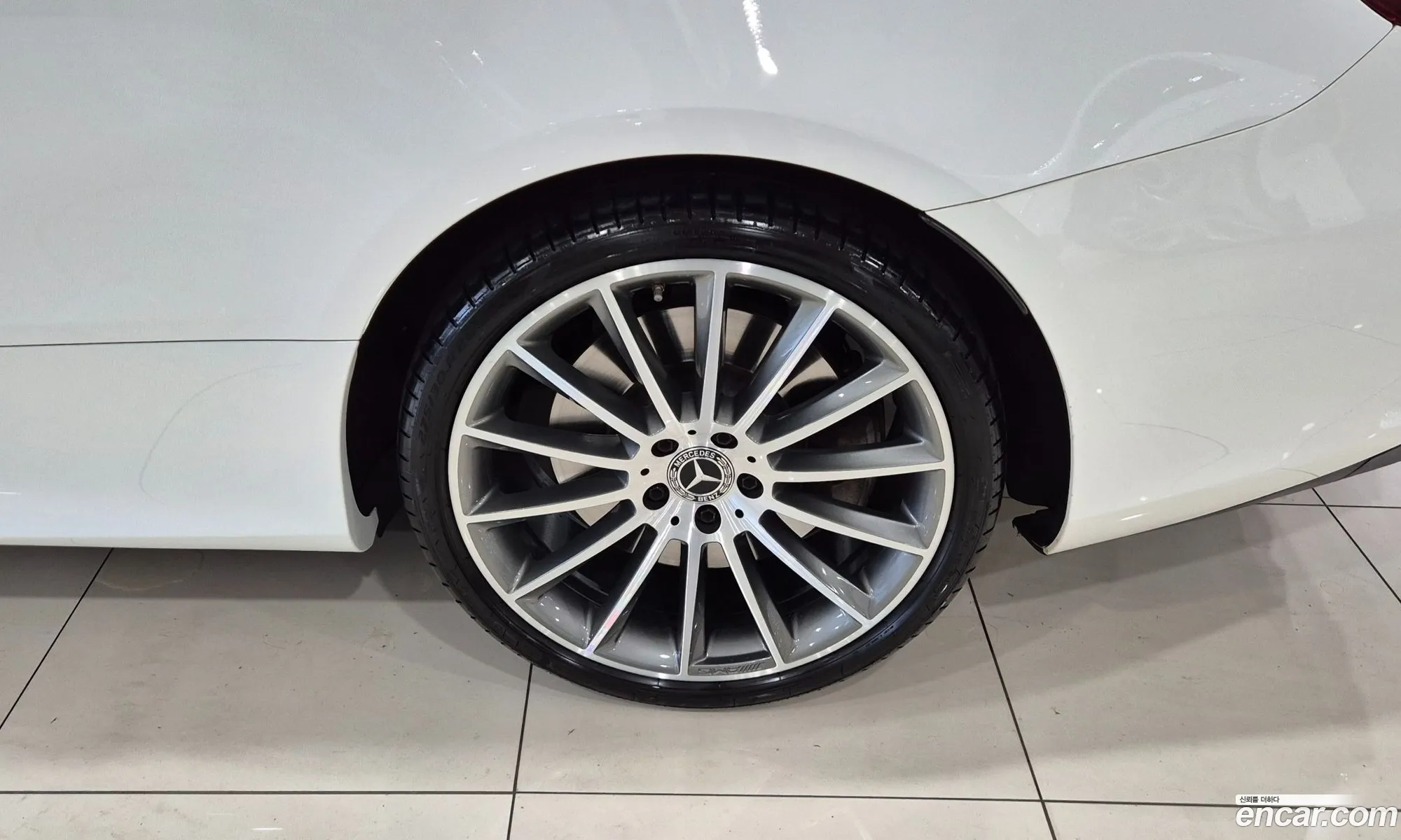 Mercedes-Benz E-Class W213 2020 — 10