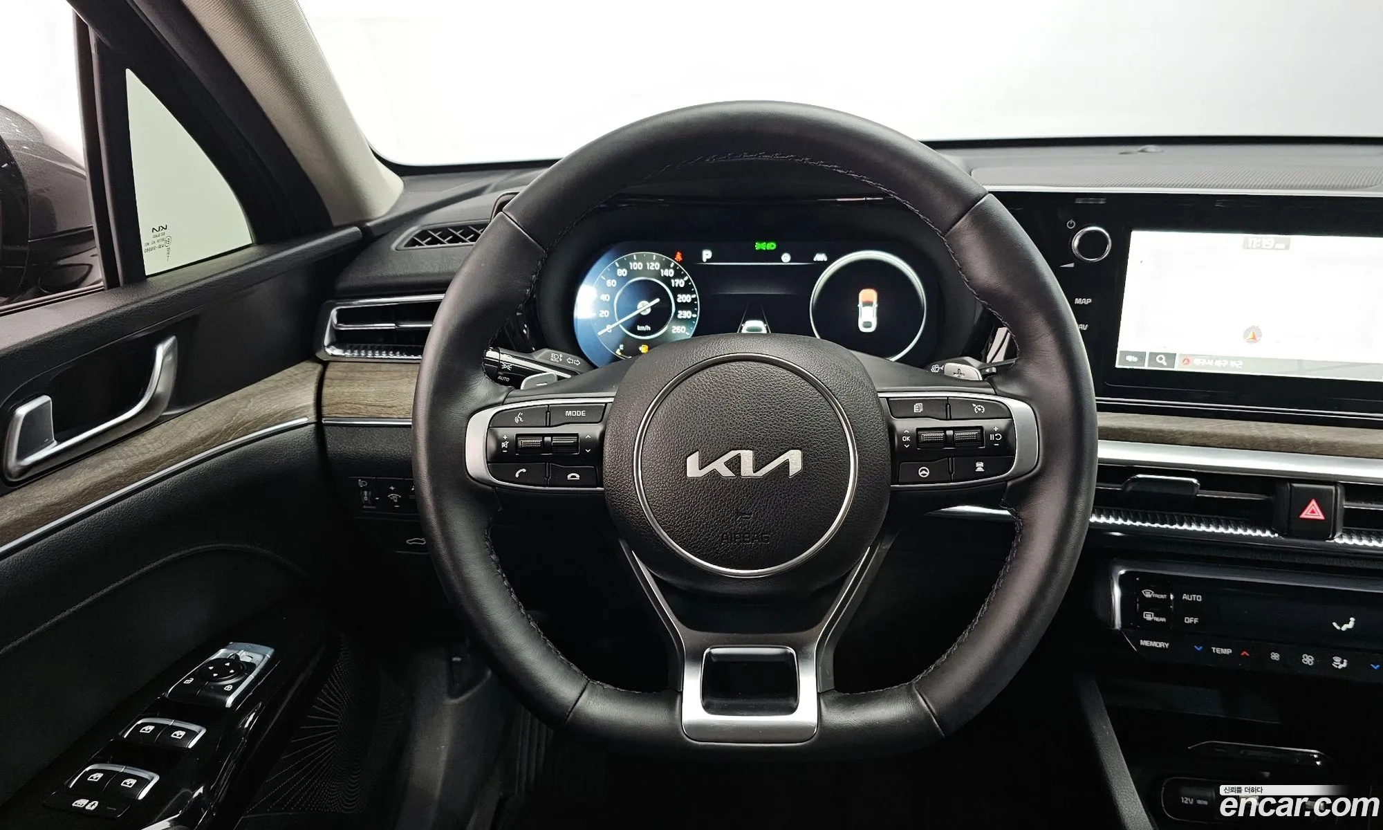 Kia K5 2023 — 6