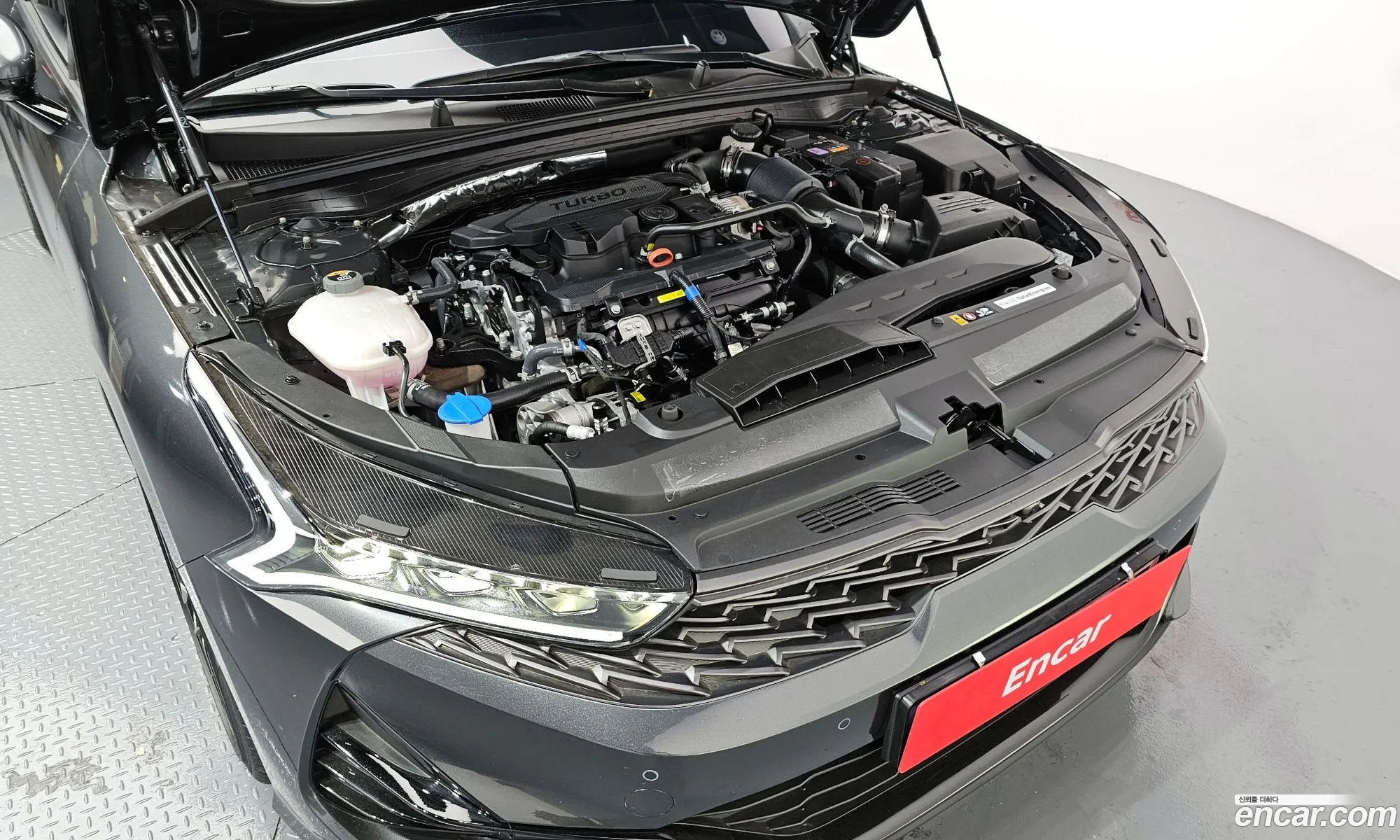 Kia K5 2023 — 9