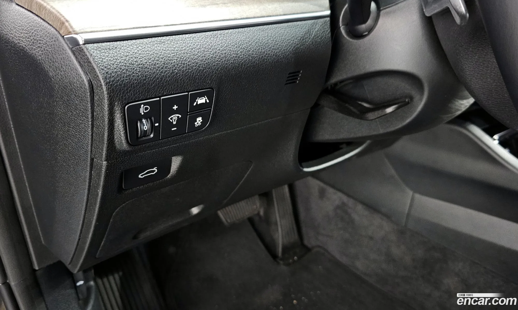 Kia K5 2023 — 2