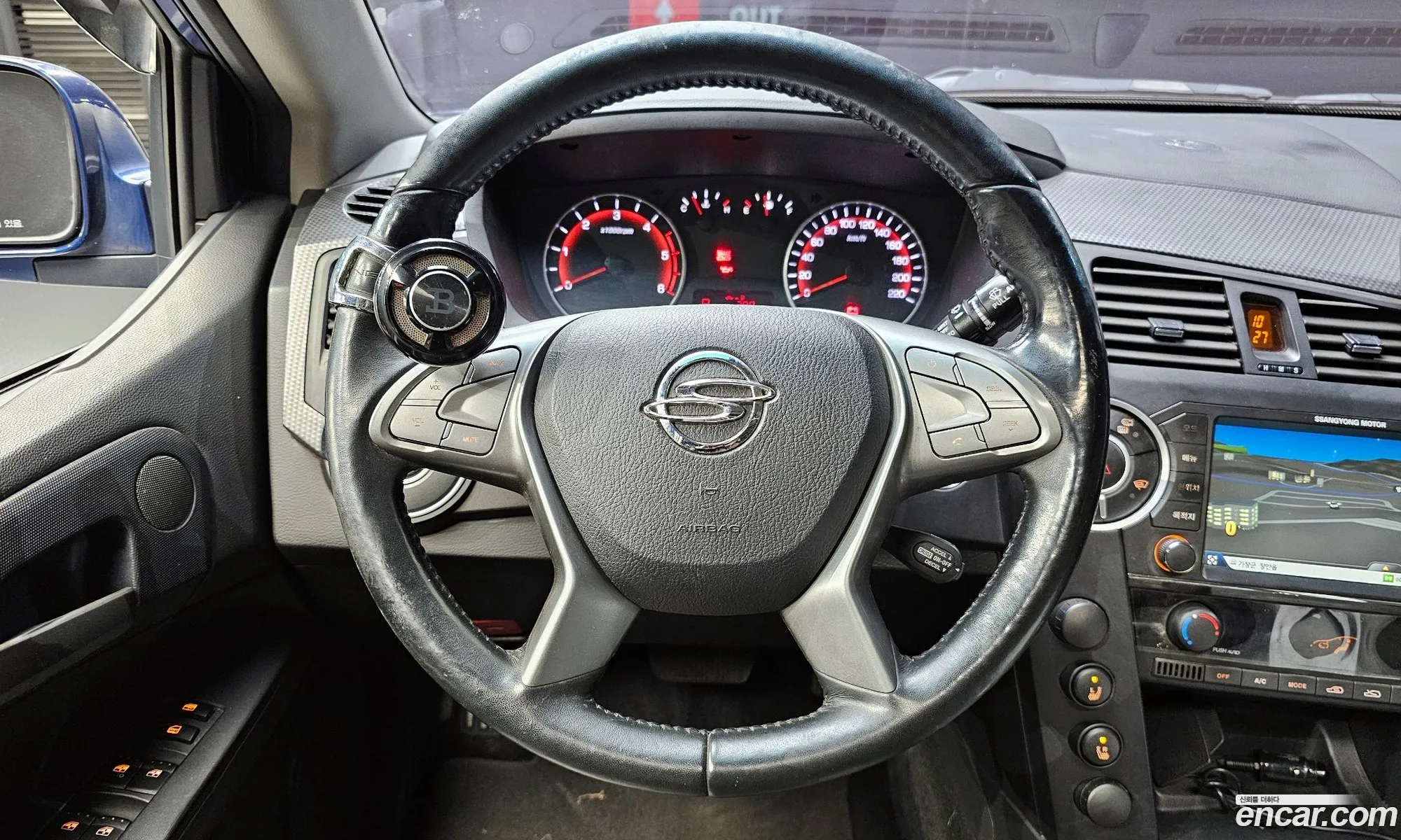 KG Mobility (SsangYong) Korando Sports 2015 — 12
