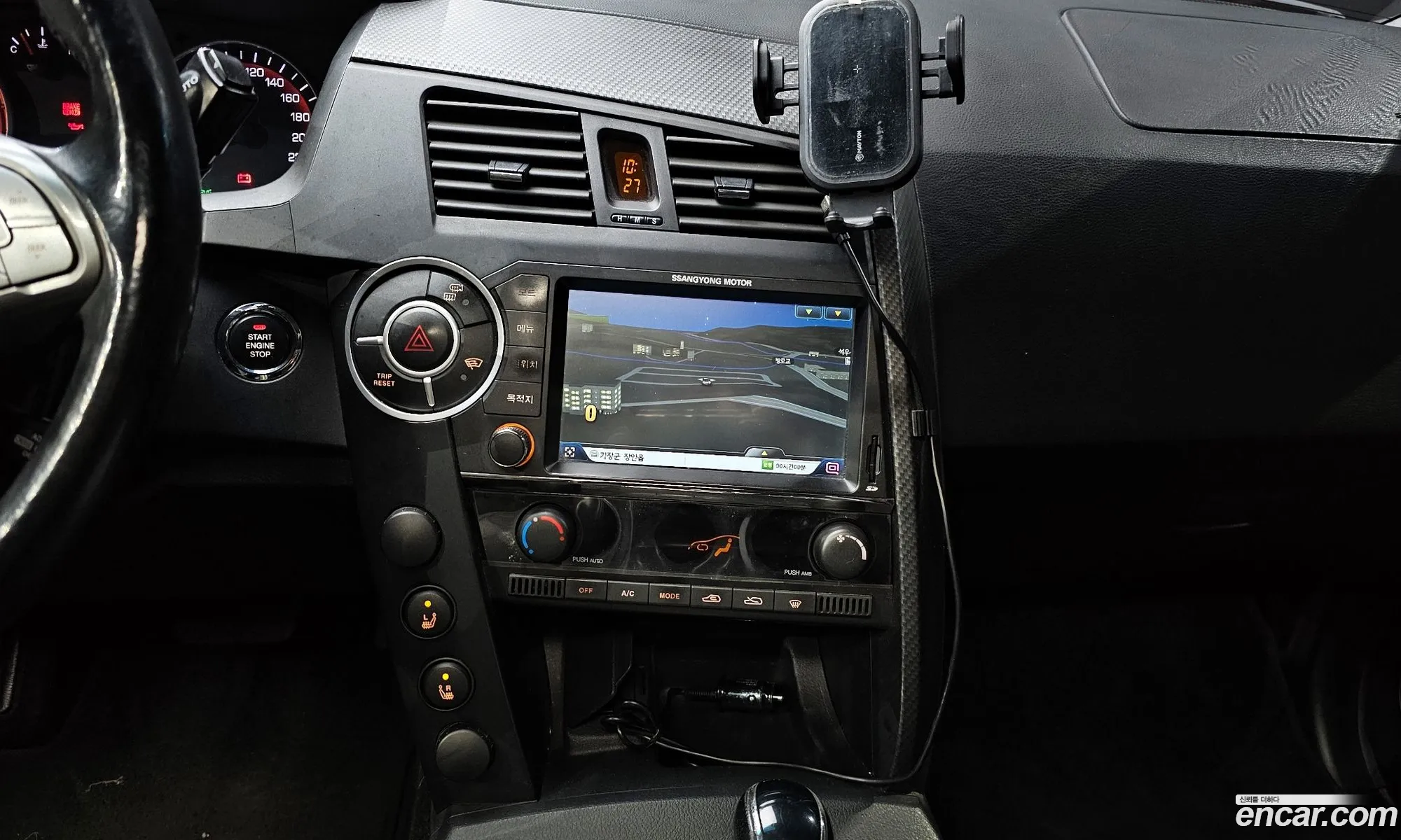 KG Mobility (SsangYong) Korando Sports 2015 — 10