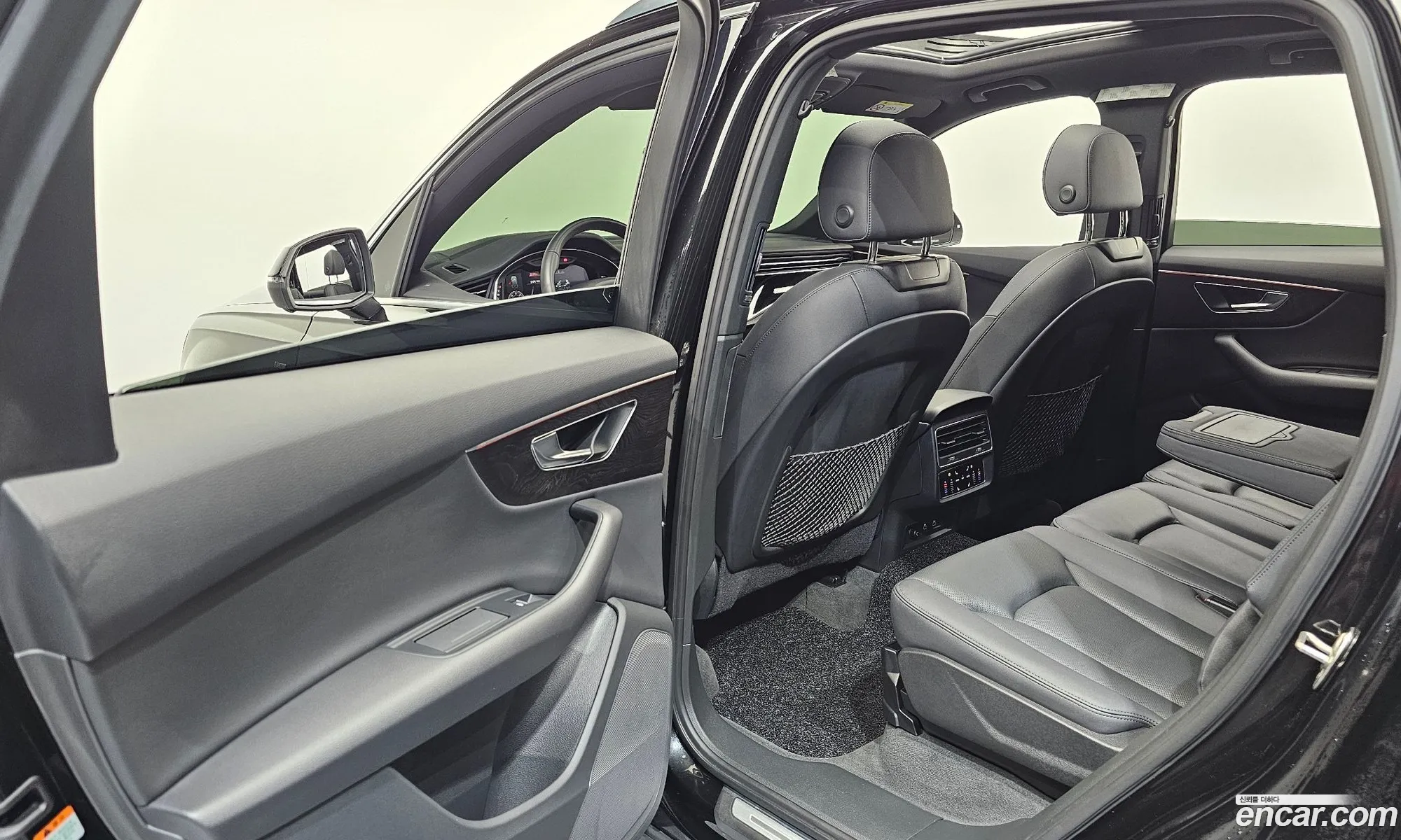 Audi Q7 2022 — 15