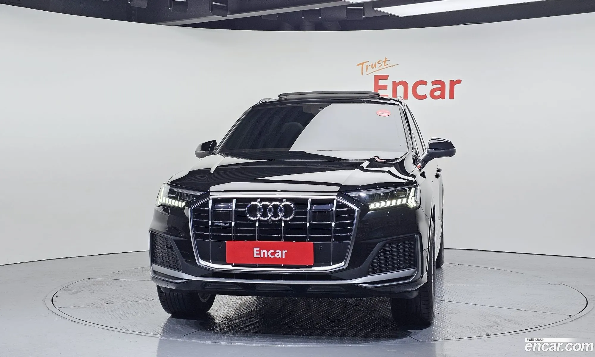 Audi Q7 2022 — 11