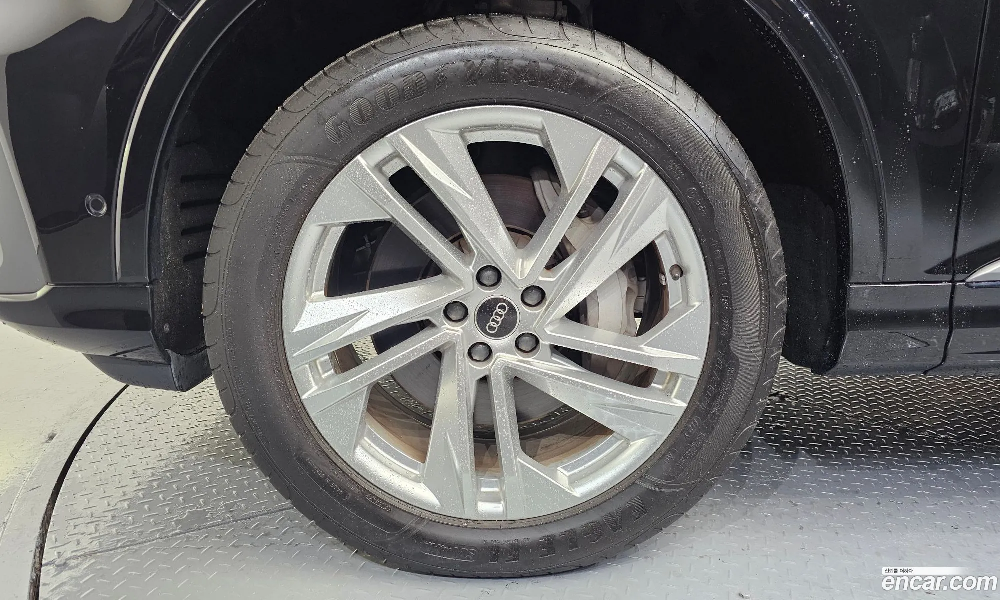 Audi Q7 2022 — 10