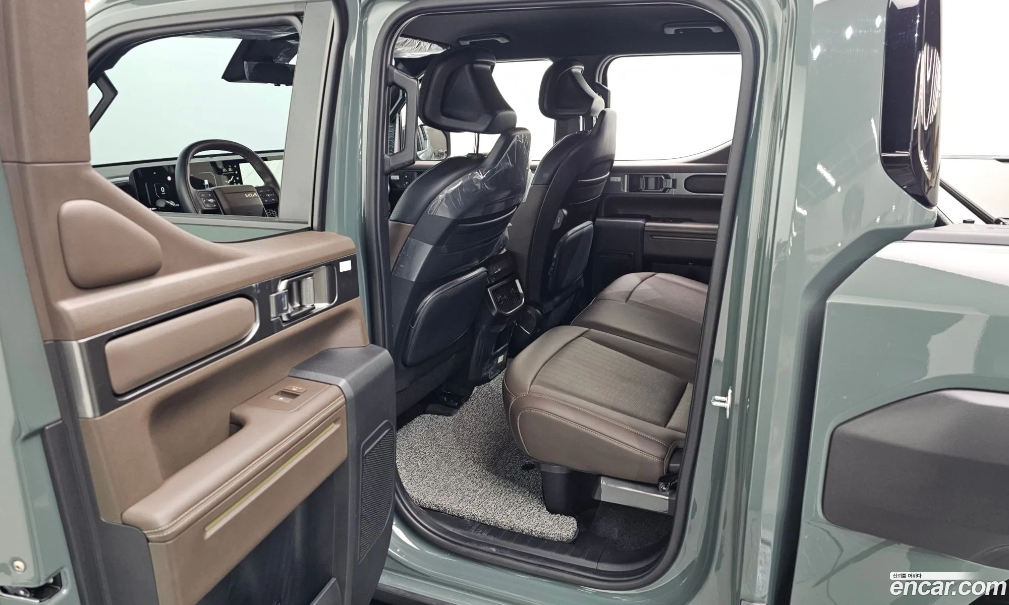 Kia Tasman 2025 — 18