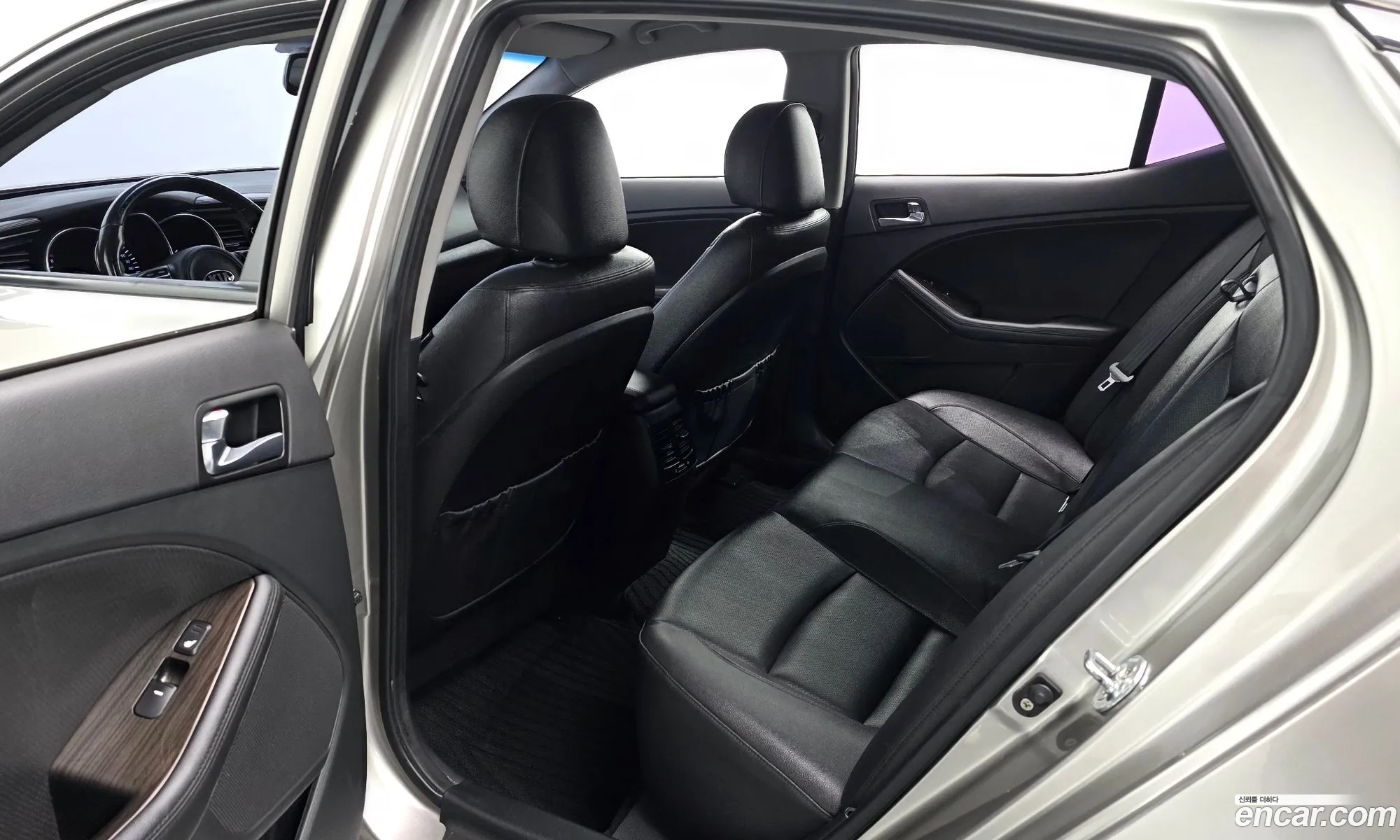 Kia K5 2013 — 17