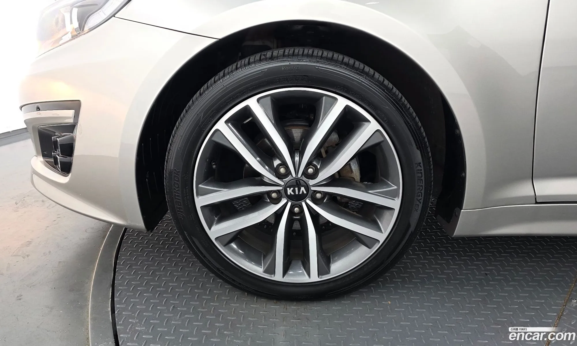 Kia K5 2013 — 16