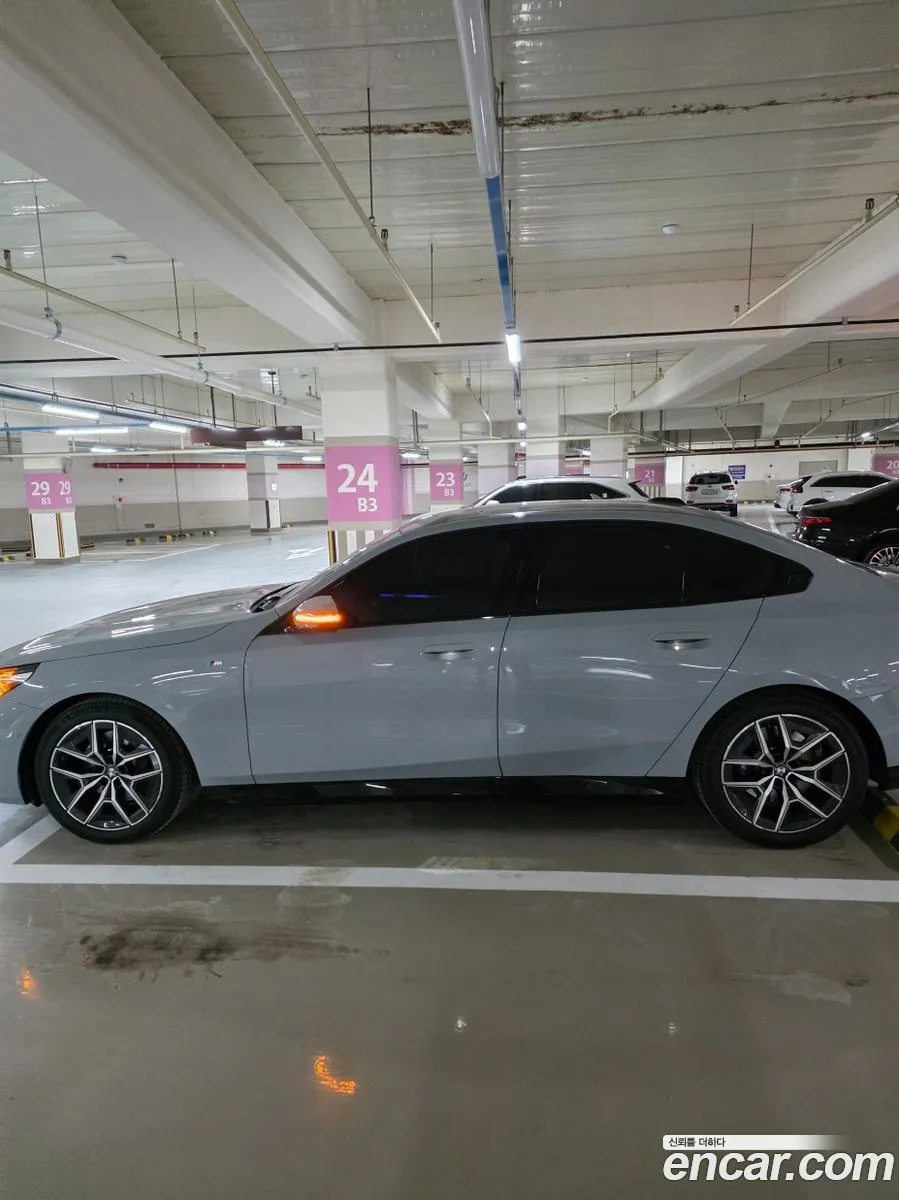 BMW 5 Series 2025 — 5