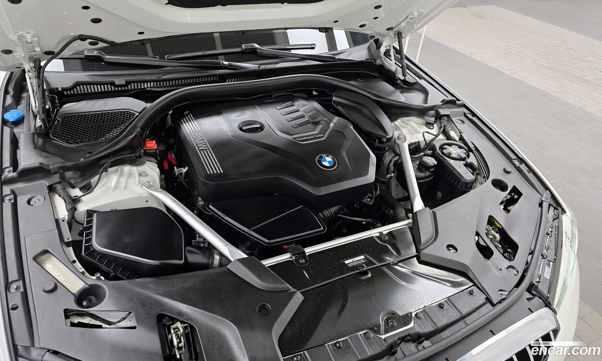 BMW 5 Series 2023 — 13