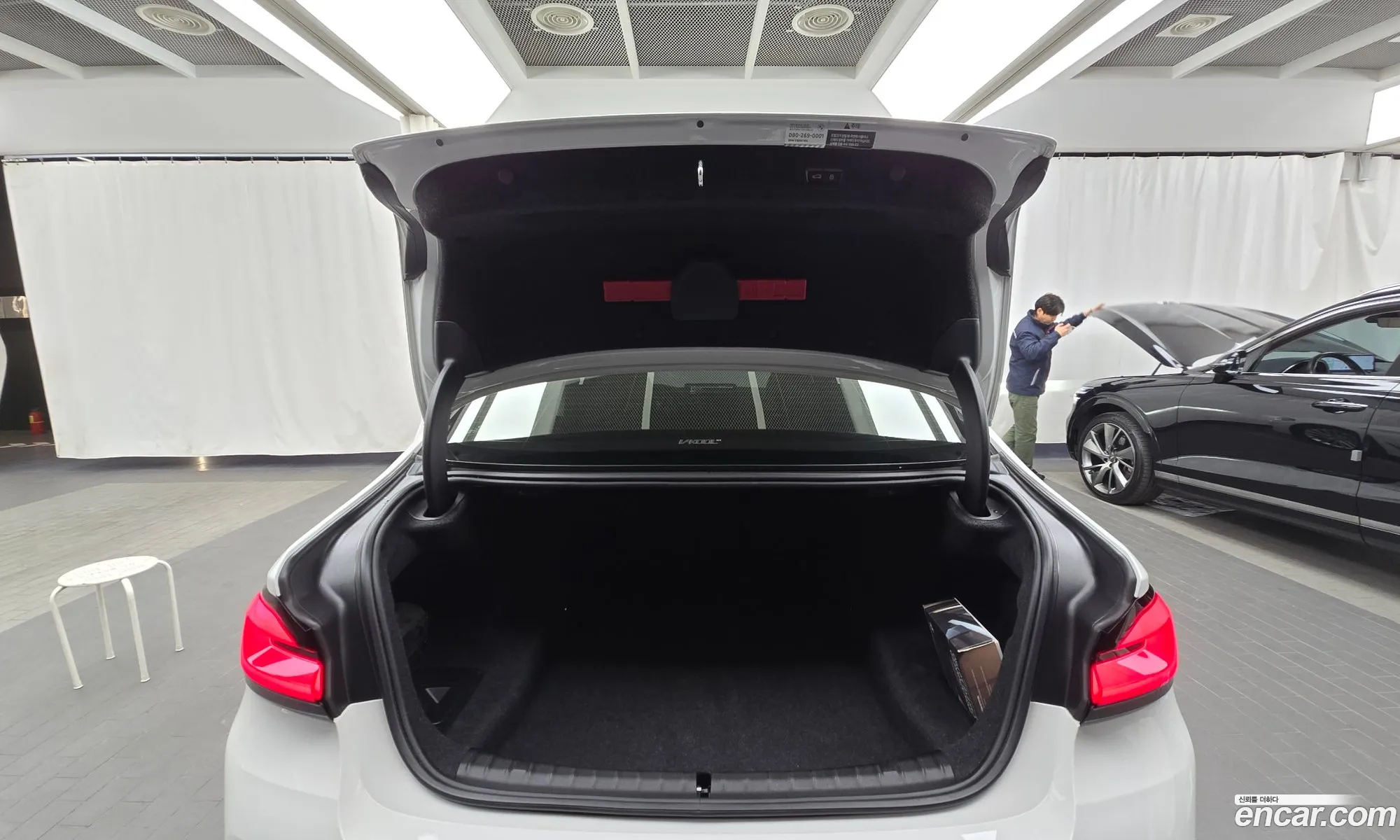 BMW 5 Series 2023 — 9