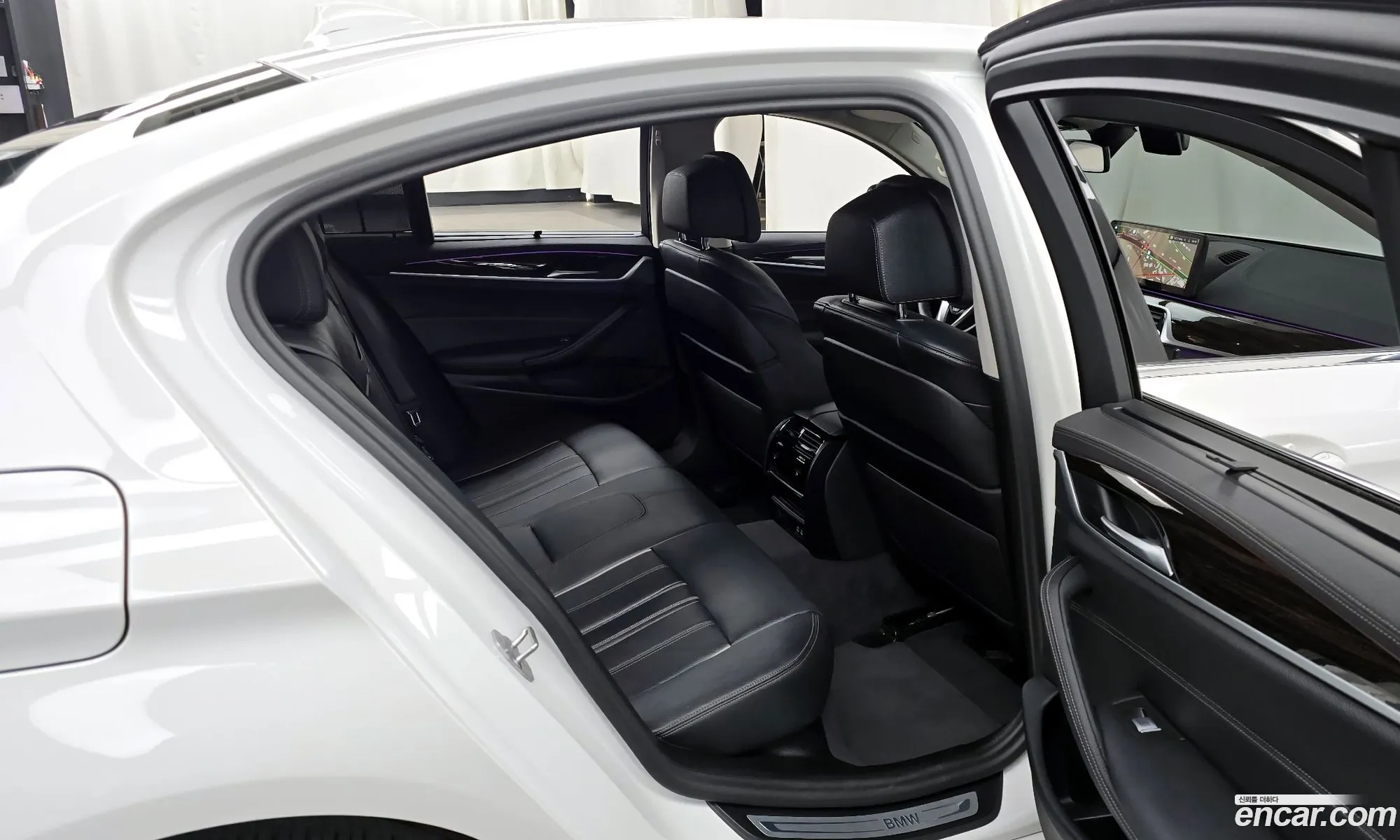 BMW 5 Series 2023 — 12
