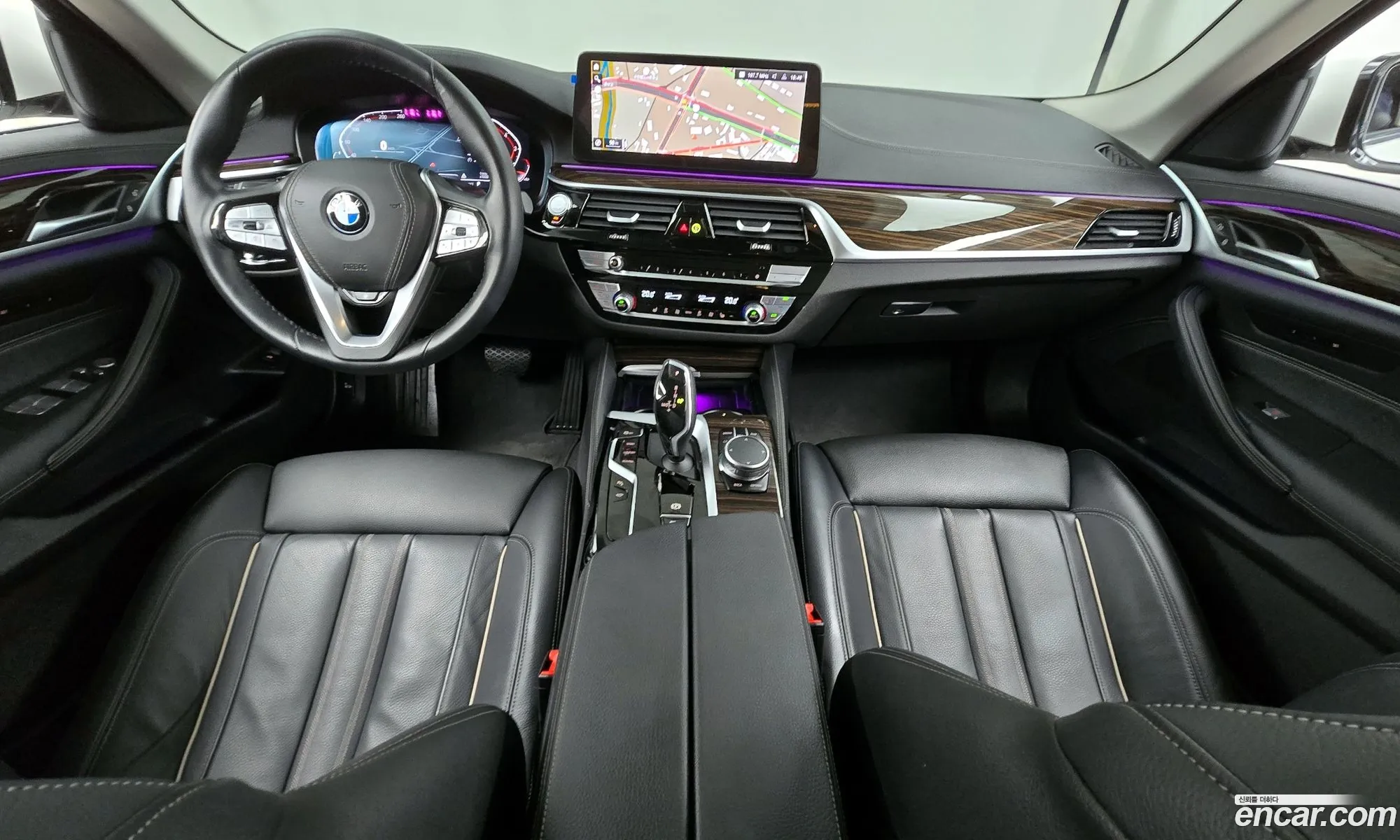 BMW 5 Series 2023 — 17