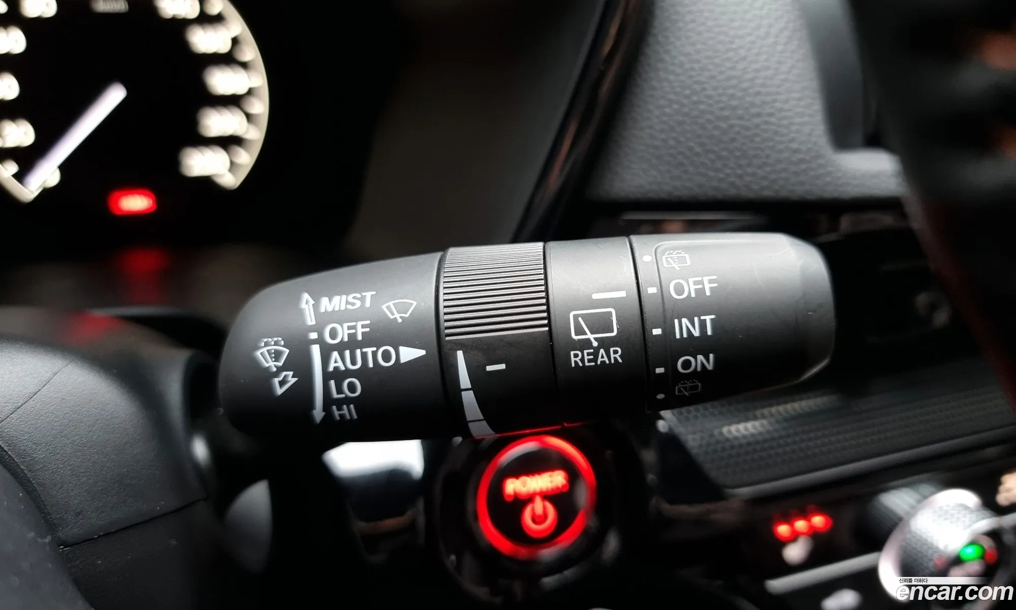 Honda CR-V 6th Gen 2025 — 4