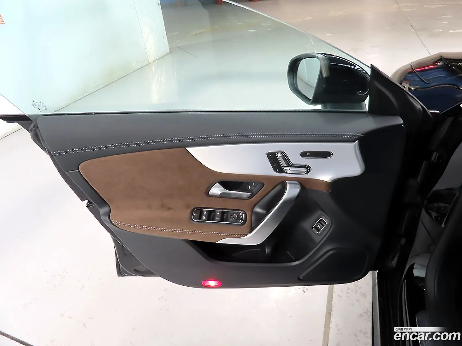 Mercedes-Benz CLA-Class C118 2025 — 11