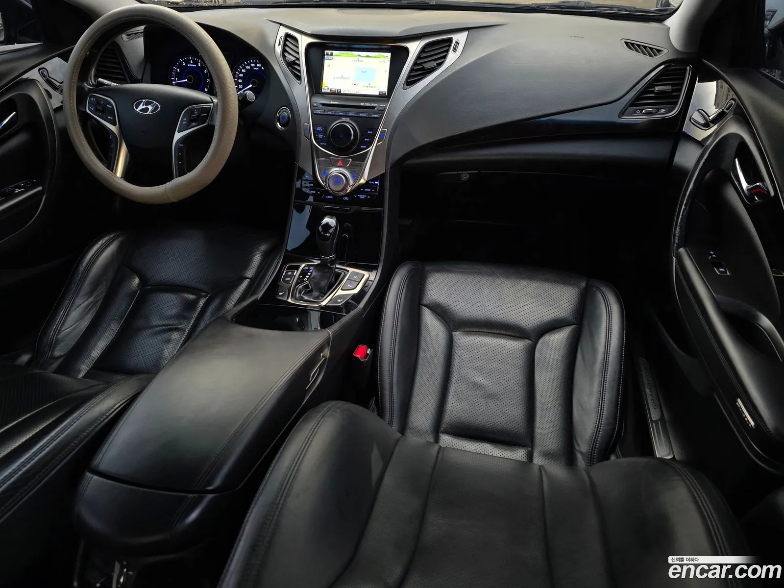 Hyundai Grandeur HG 2011 — 16
