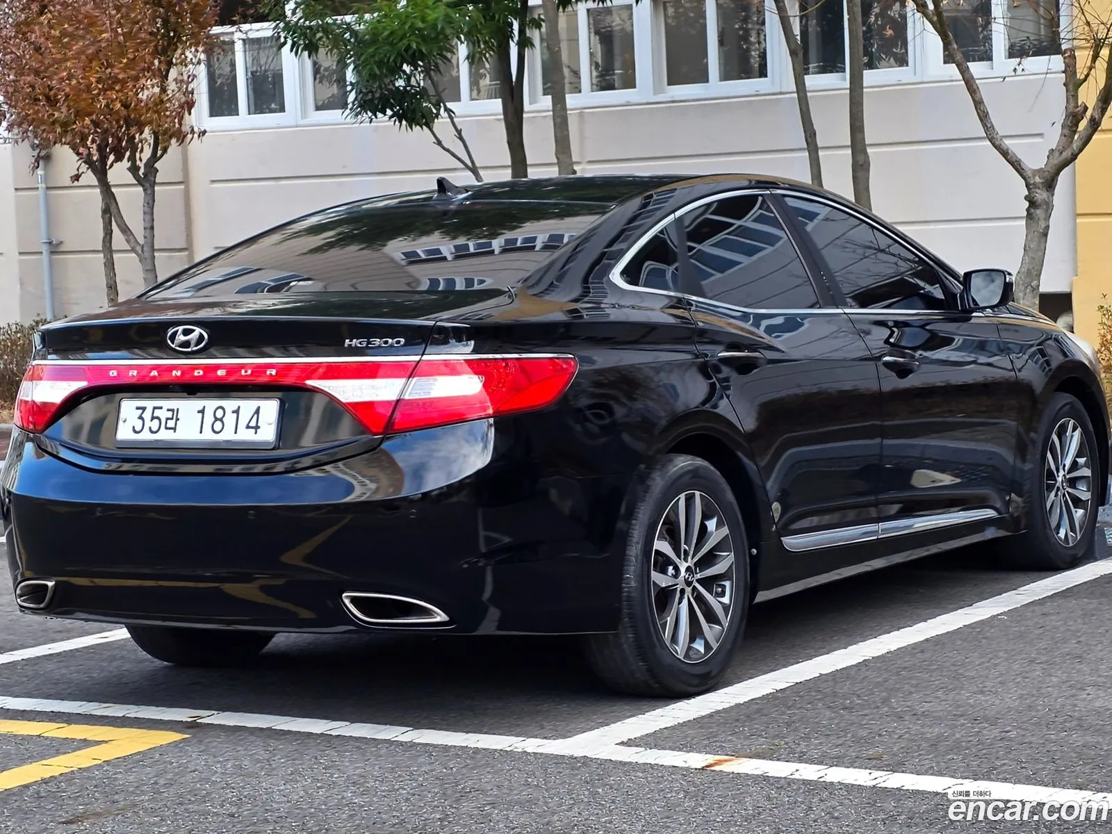 Hyundai Grandeur HG 2011 — 12