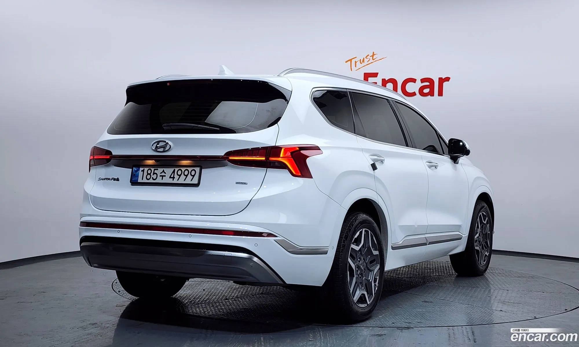 Hyundai Santa Fe 2022 — 18