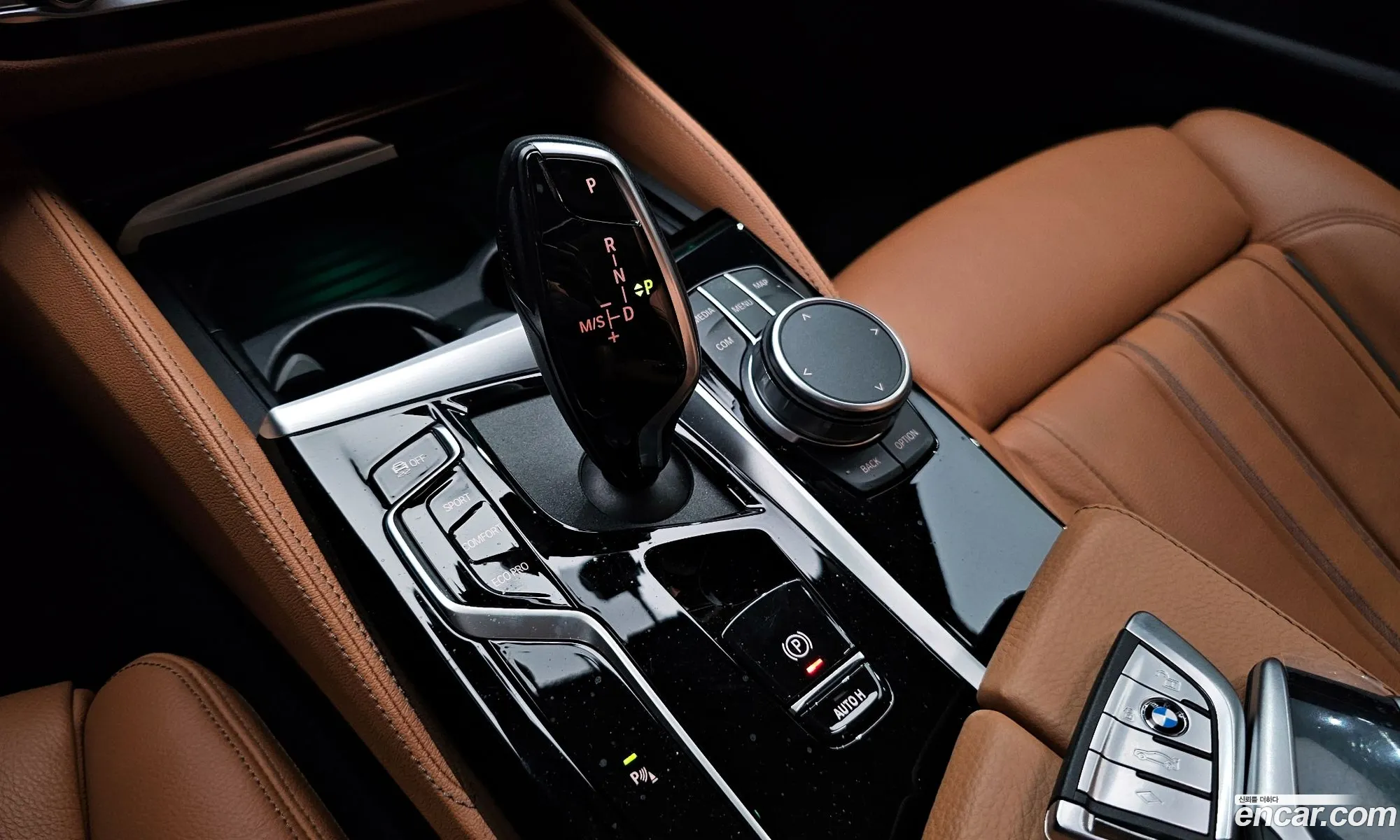 BMW 5 Series 2022 WBA11BH0XNWX49973 — 4