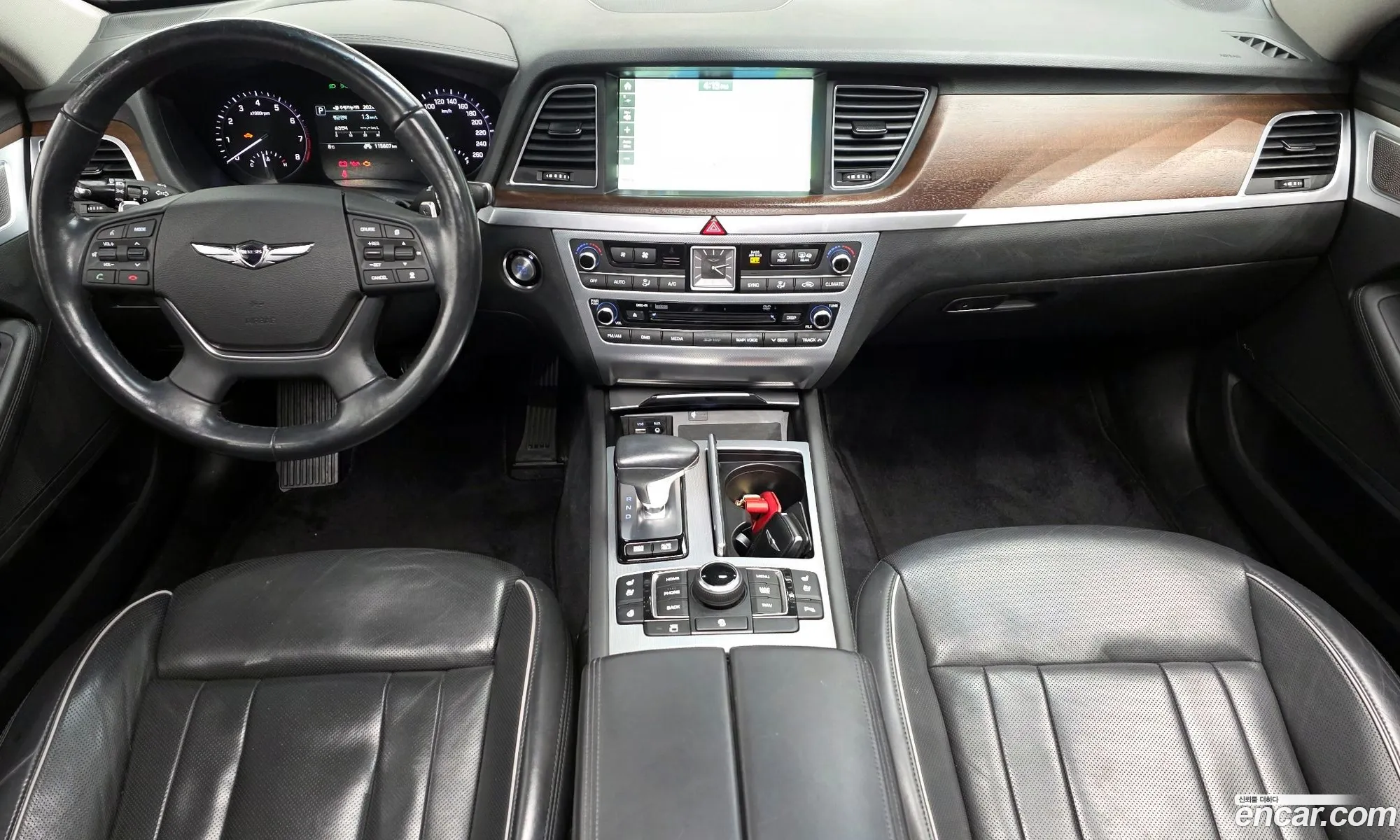 Genesis G80 2017 — 8