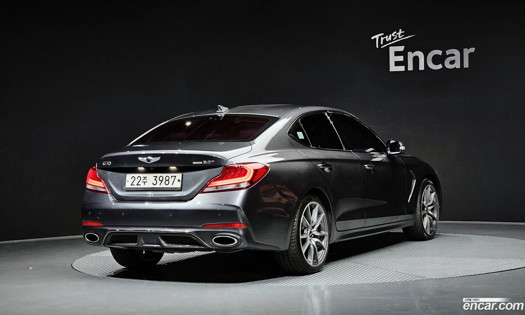 Genesis G70 2018 — 9