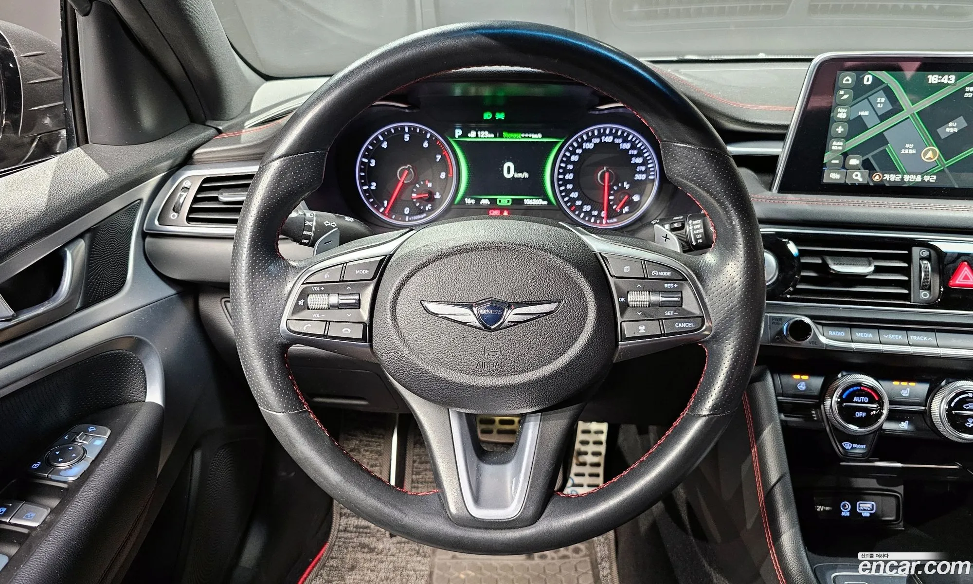 Genesis G70 2018 — 18