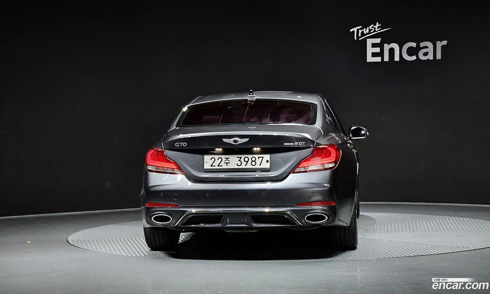 Genesis G70 2018 — 15