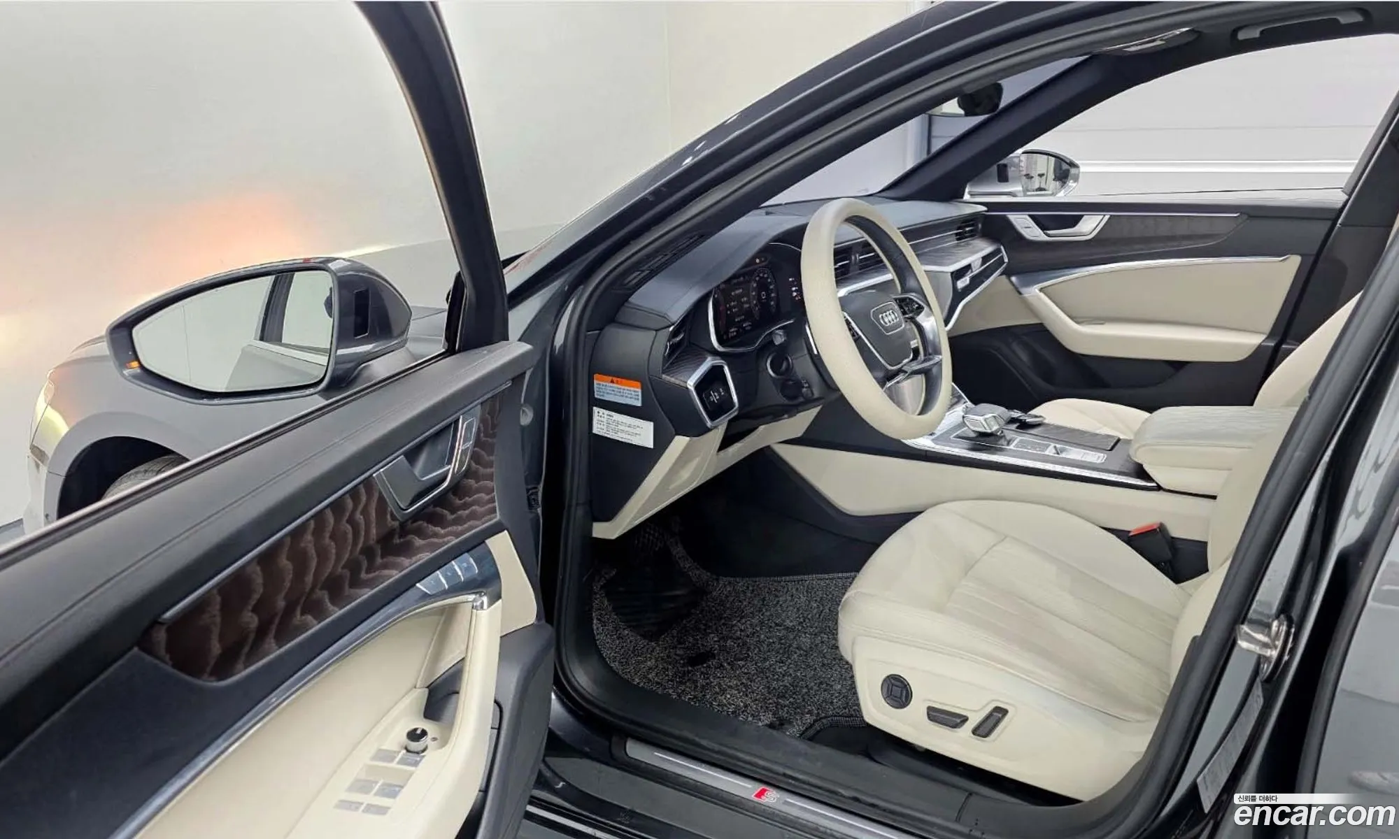 Audi A6 2022 WAUZZZF22NN042932 — 13