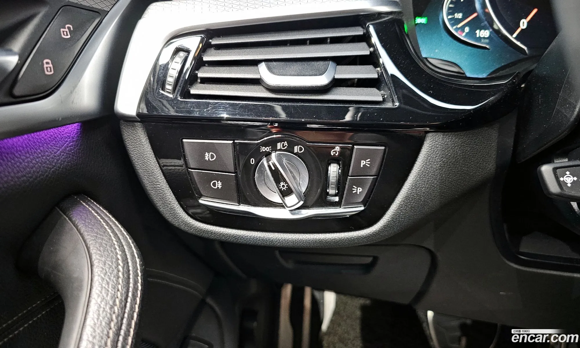 BMW 5 Series 2017 WBAJD3106JG969929 — 9